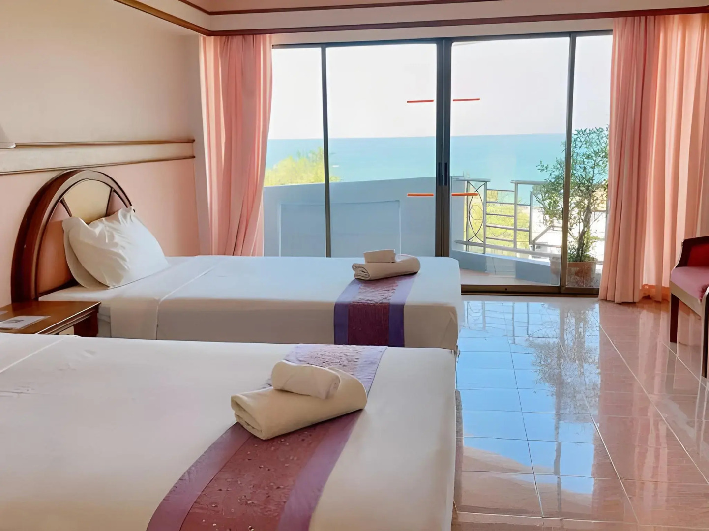 Supar Royal Beach Hotel