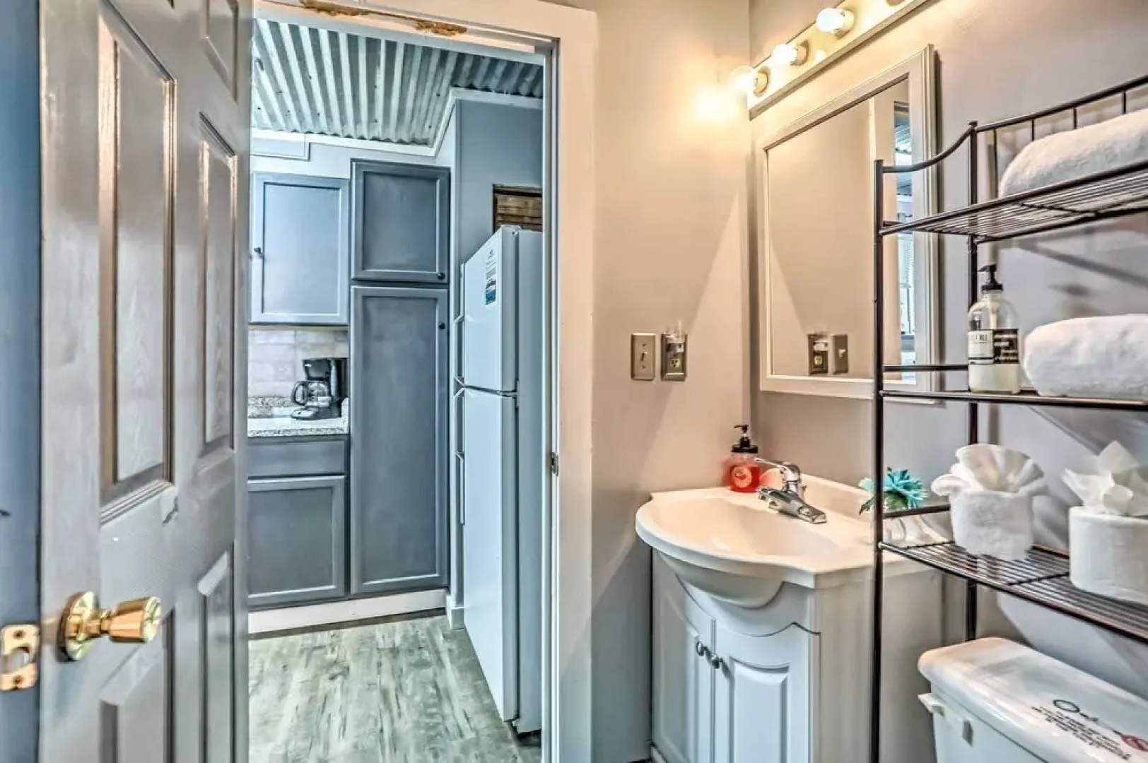 Ocean Isle Beach Studio: 1 Mi to Downtown & Pier