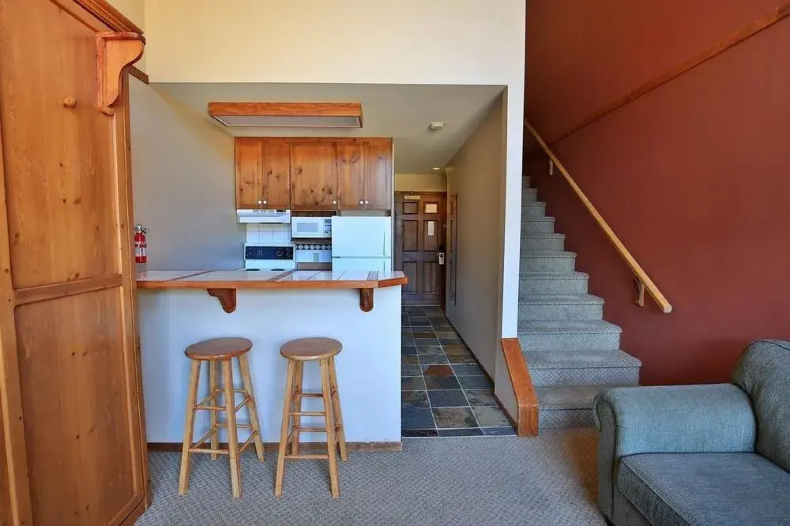 Apex Inn Standard Rm 223 1 Bedroom Condo by Redawning