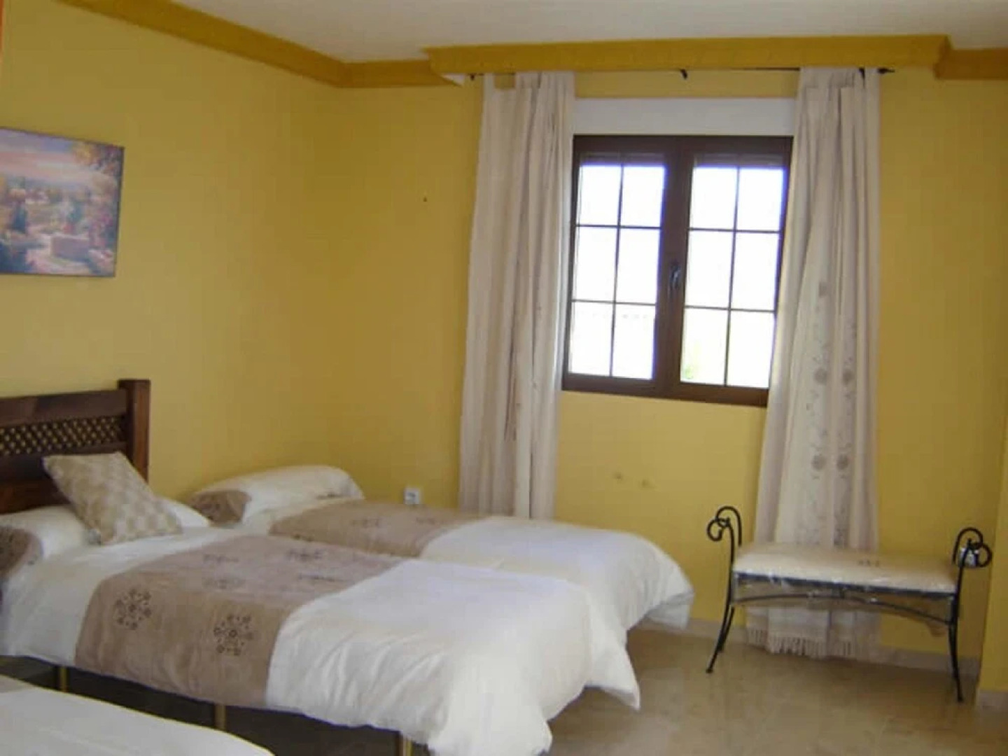 House With 4 Bedrooms in Yegen, With Wonderful Mountain View and Furni