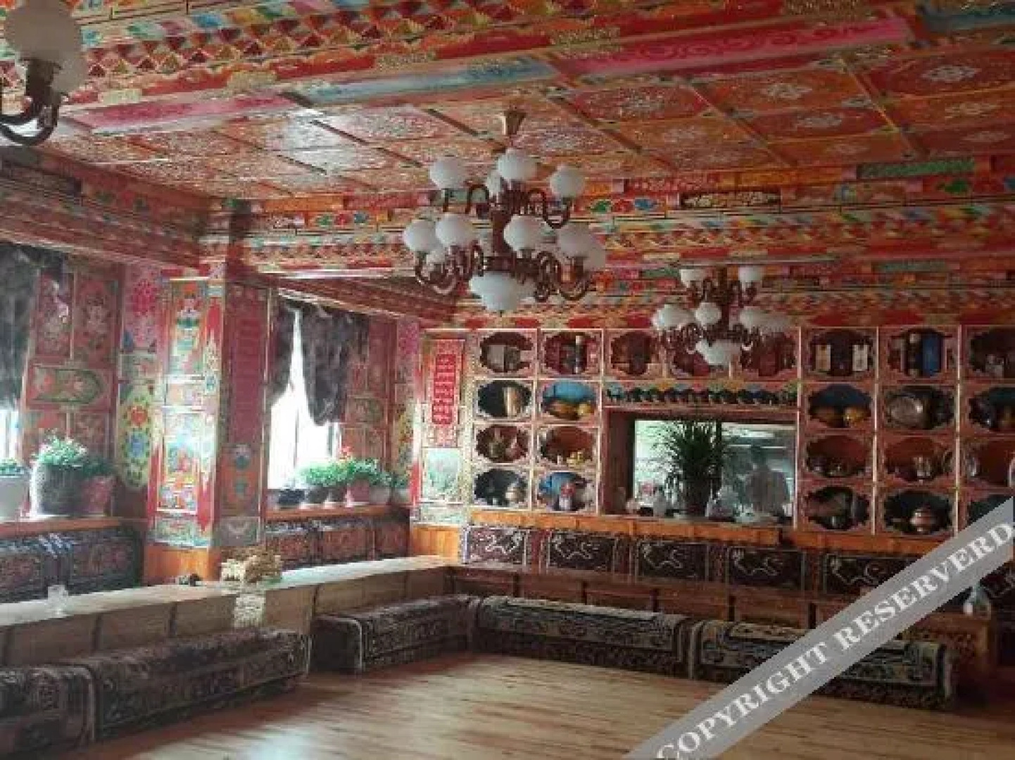 Yajiang Guya Shengshan Hotel