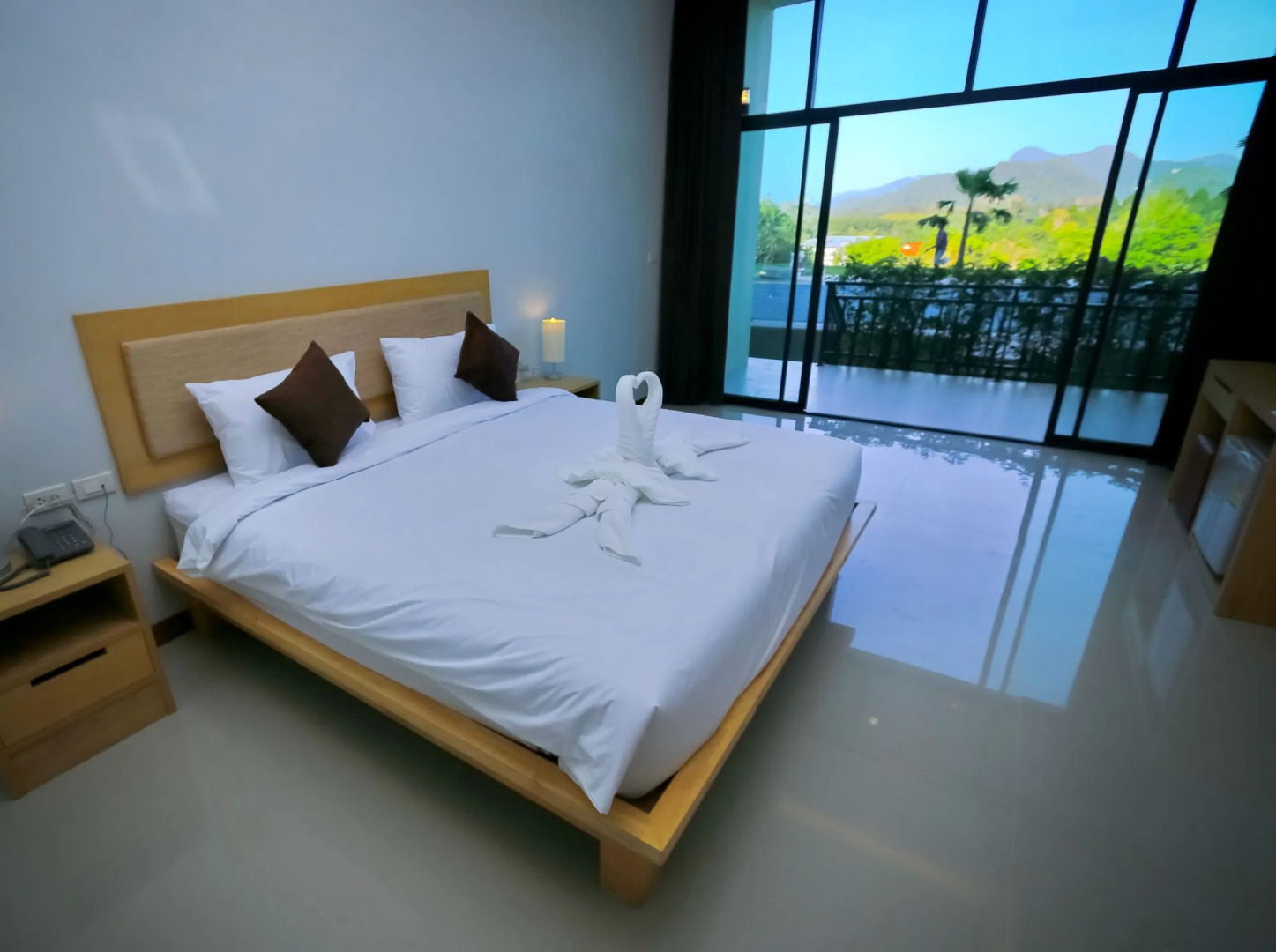 Takhun Mountain View Hotel