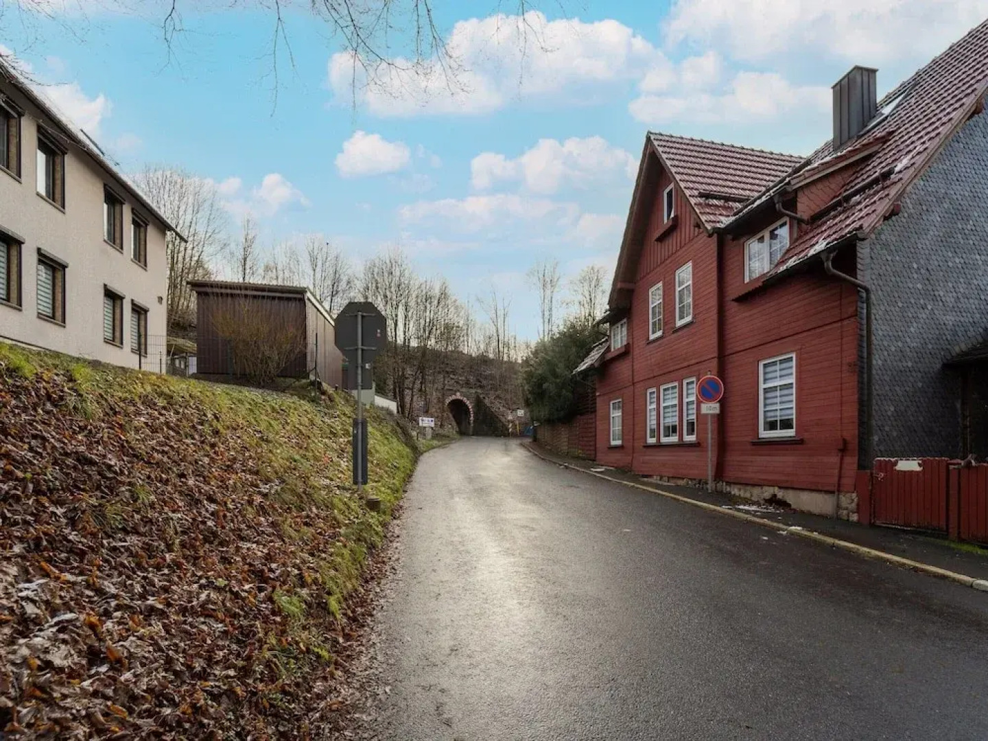Retreat With Forest Views