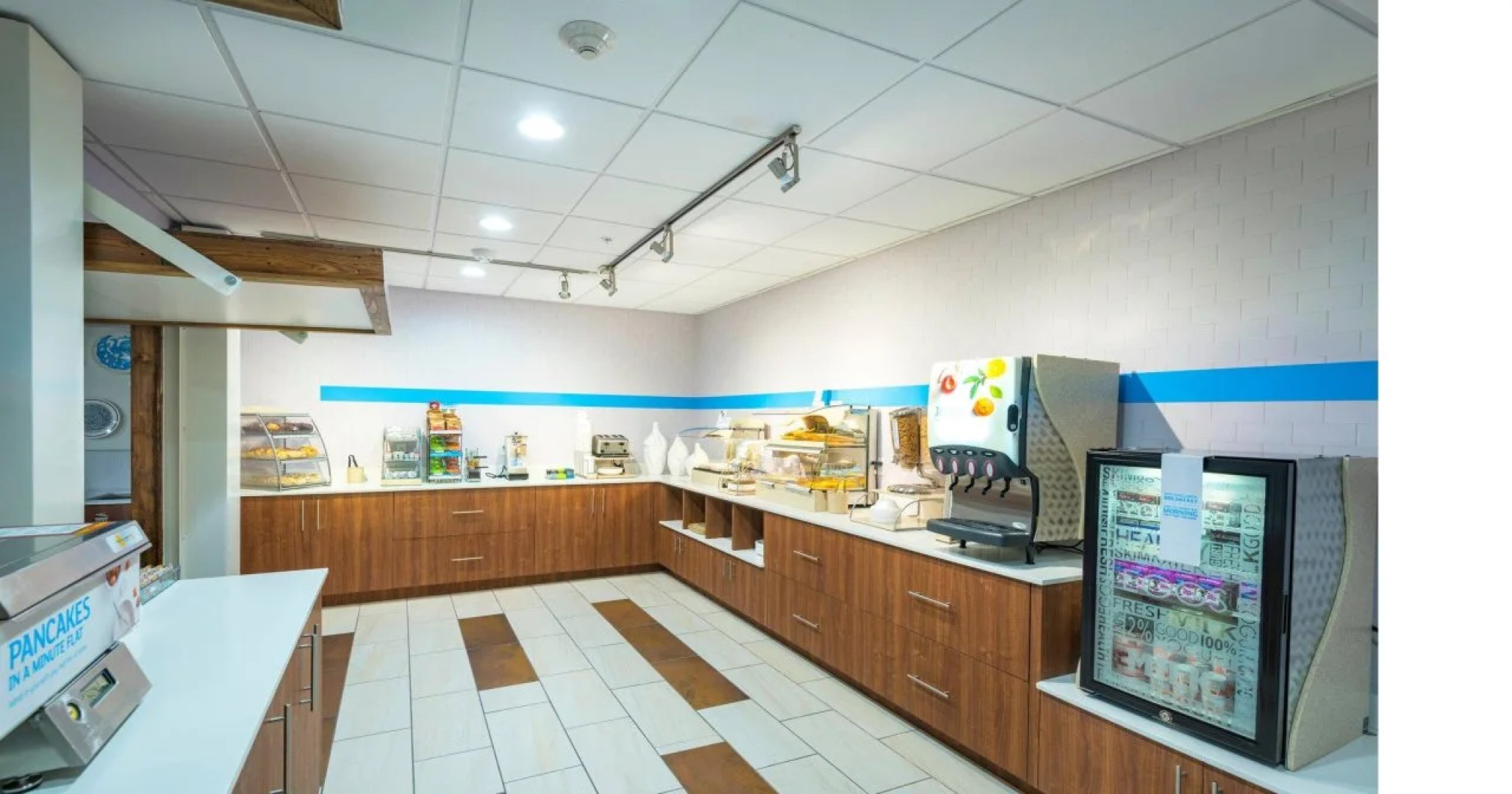 Holiday Inn Express Hotel & Suites PEORIA NORTH - GLENDALE by IHG