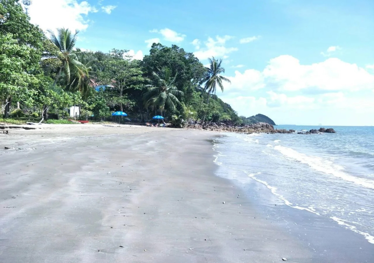 Sukorn Cabana Resort