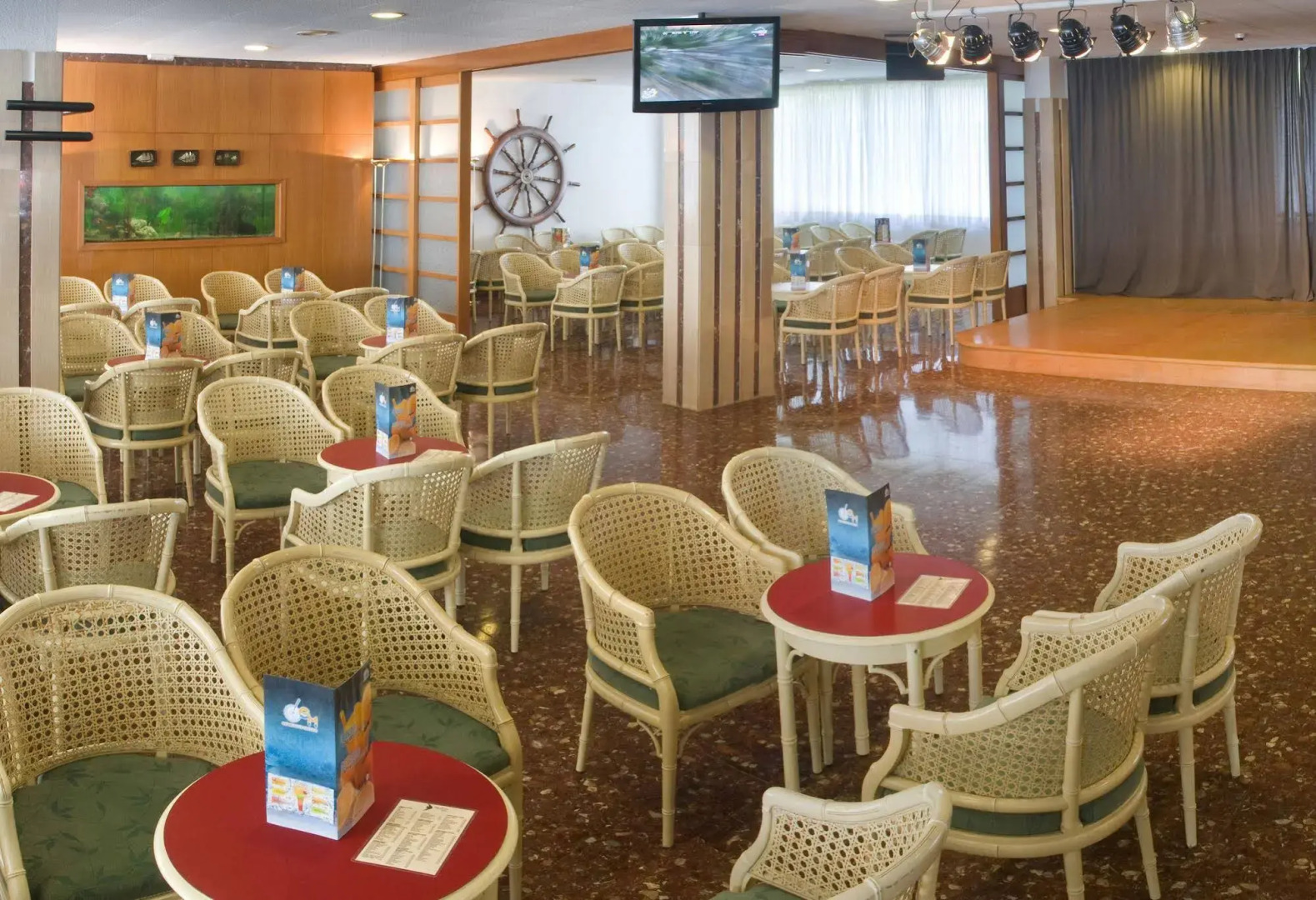 Hotel GHT Aquarium & Spa