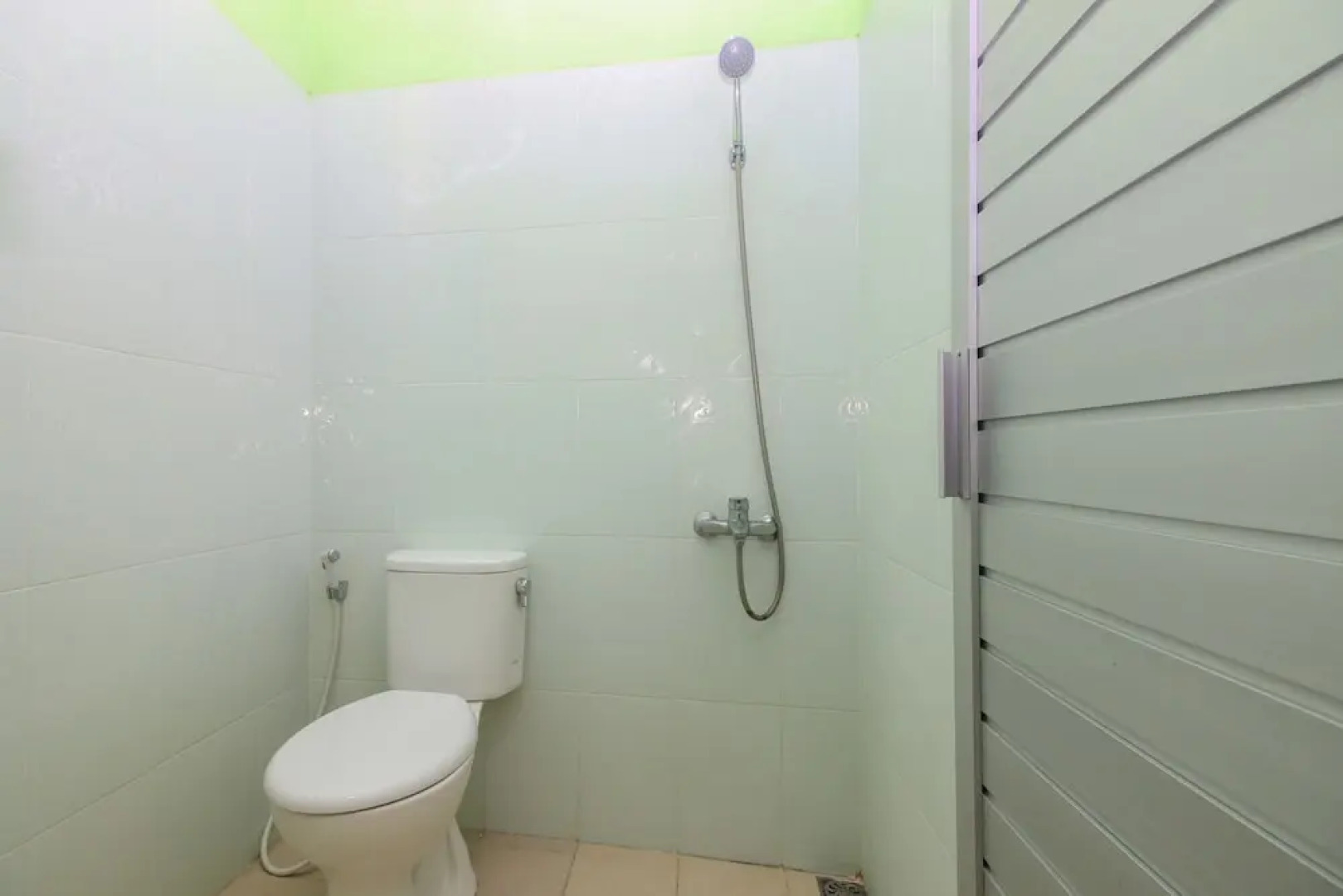 Airy Bandara Adi Soemarmo 3 Solo