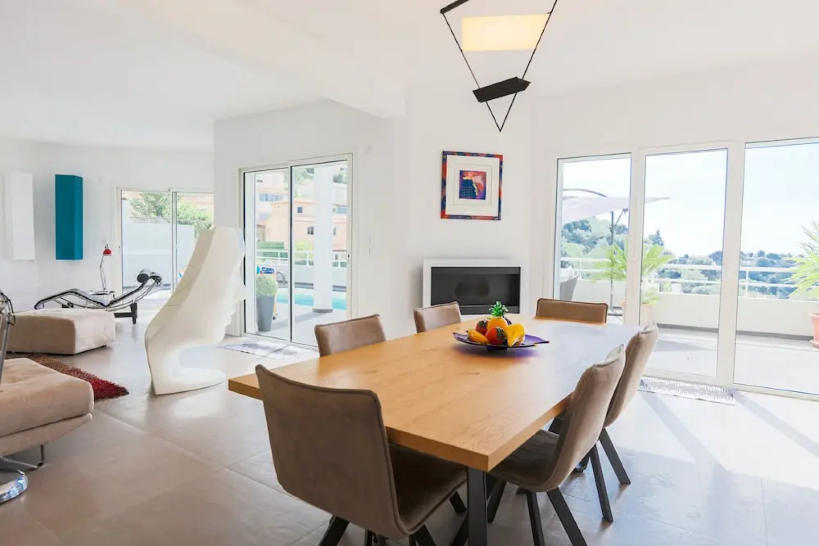 Monaco Vista VI4202 by Riviera Holiday H