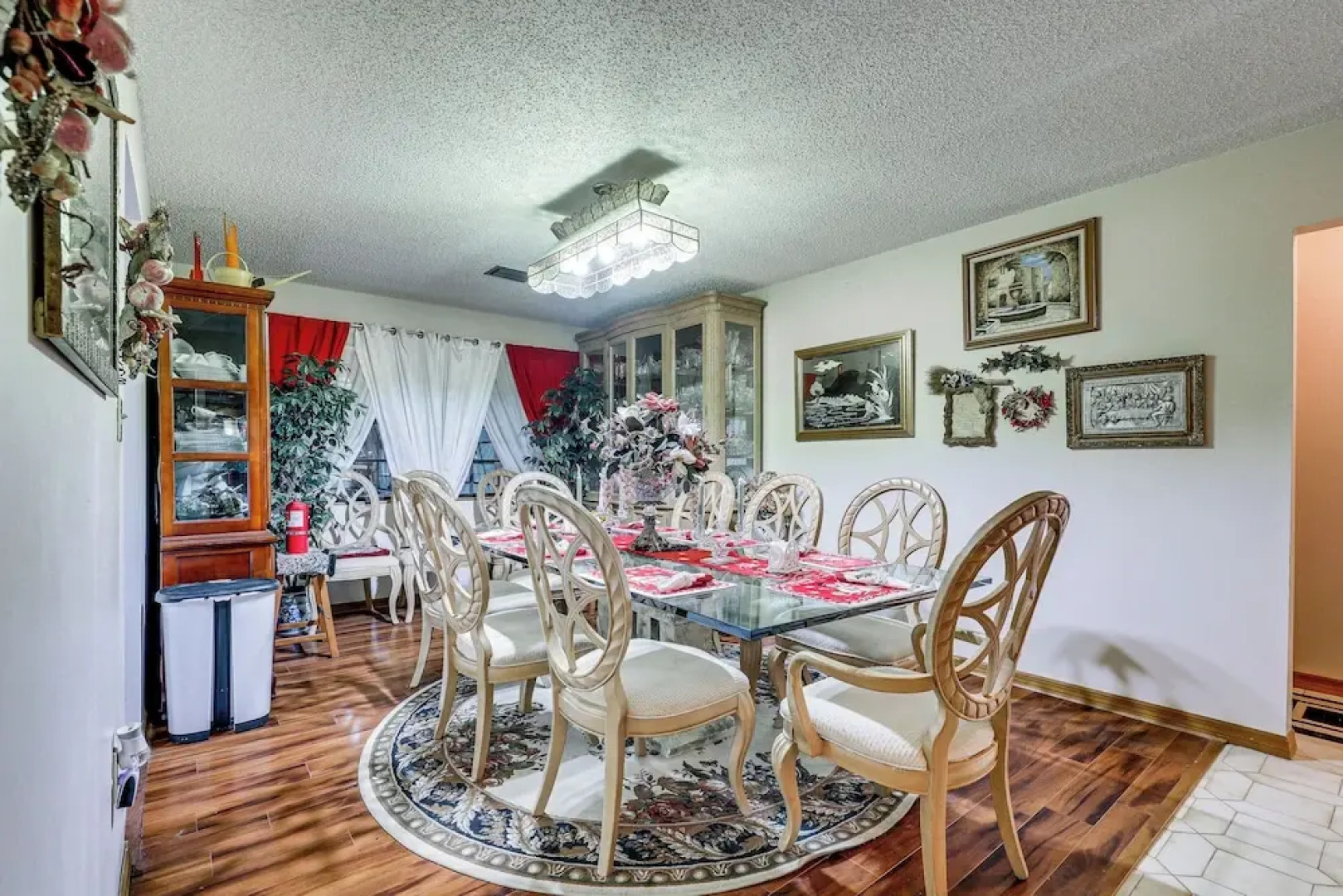 Spacious Brandon Home: 10 Mi to Downtown Tampa!