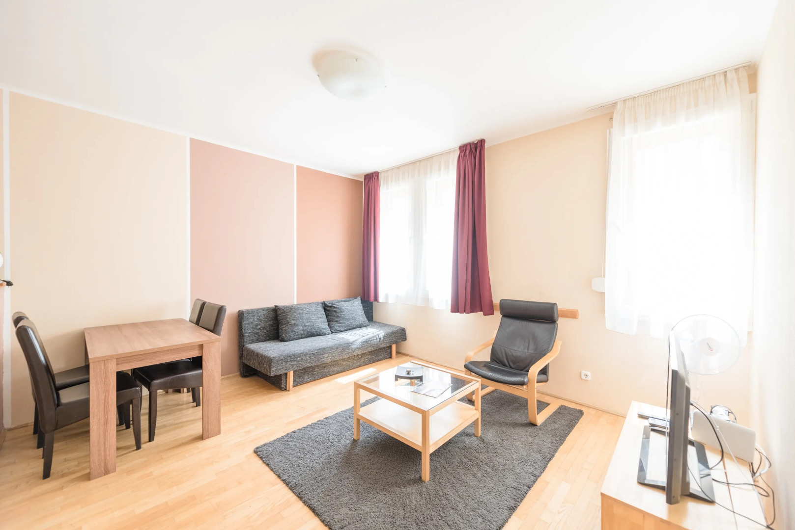 Mango Aparthotel