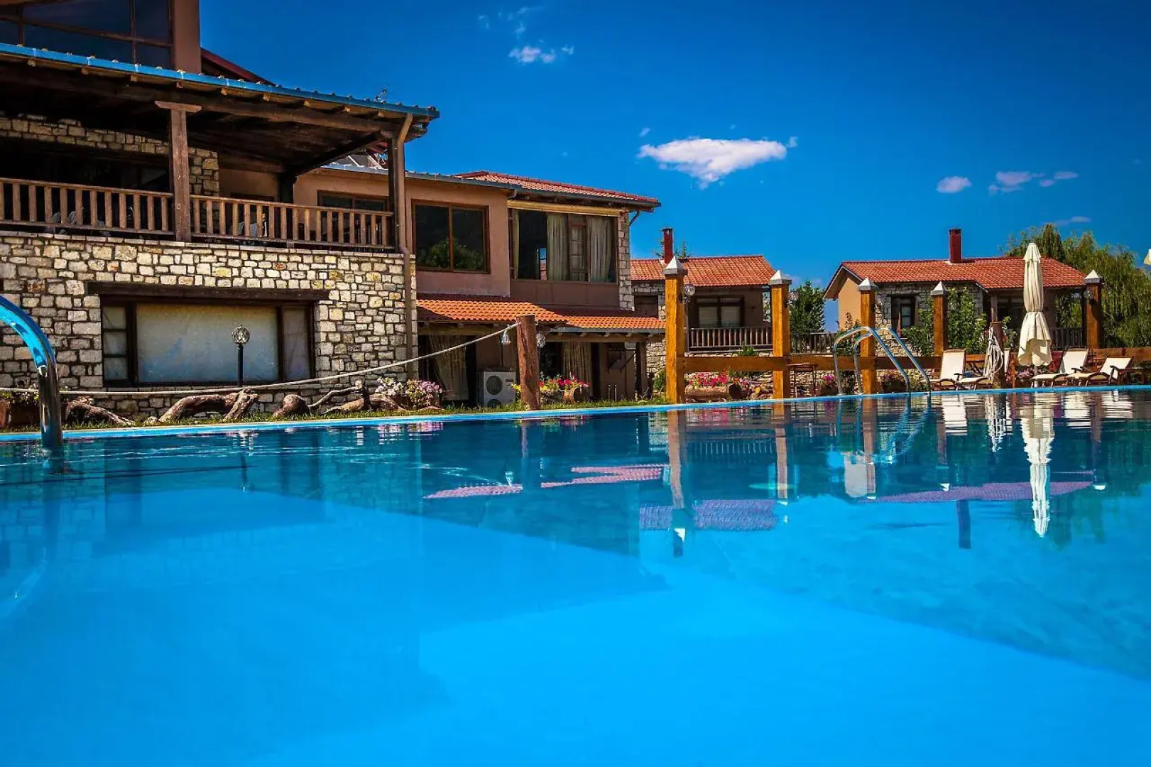 Vitina House Forest Resort