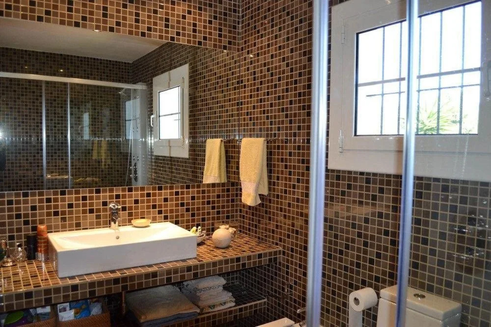 Cute House with Swimming Pool