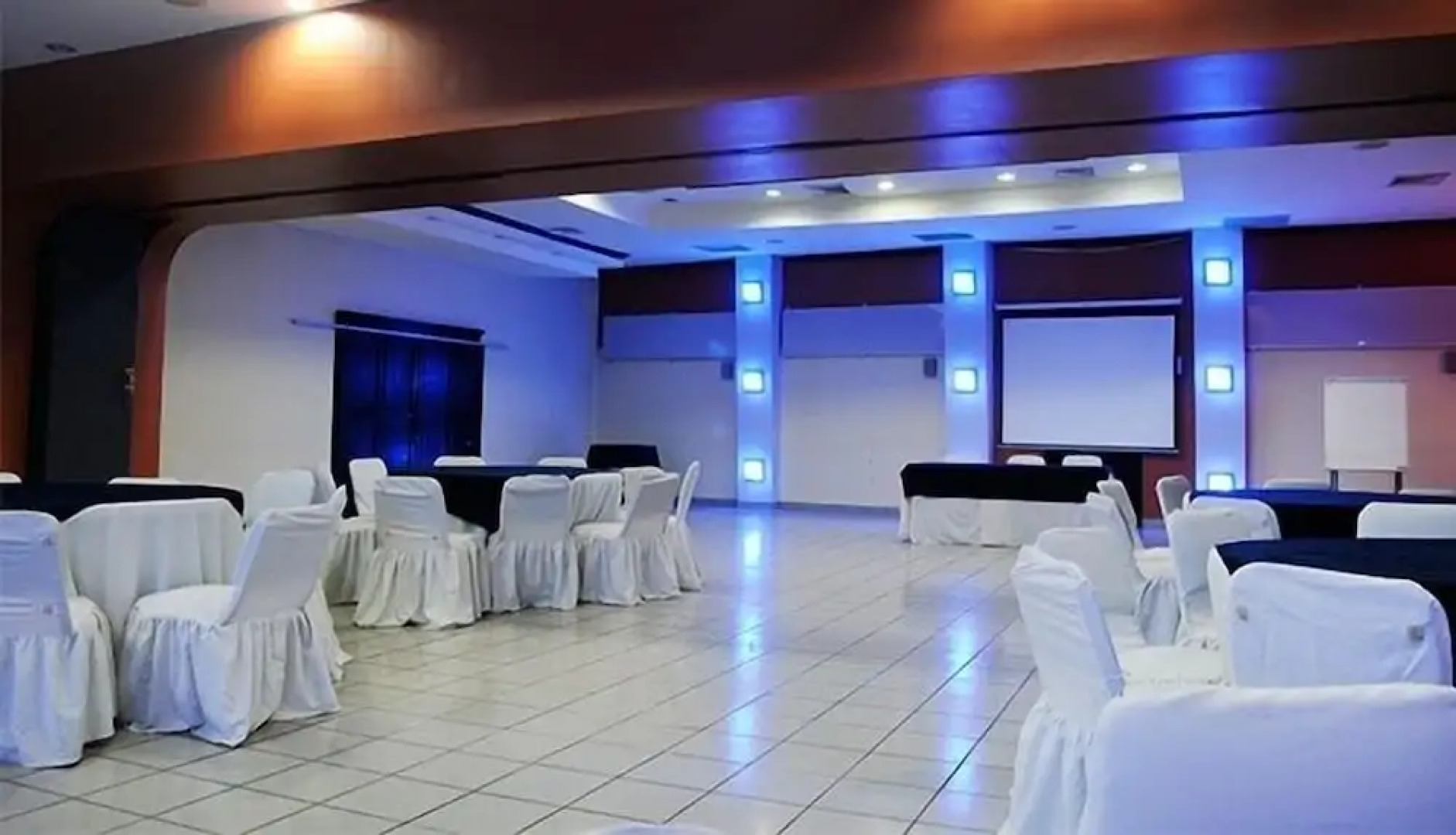 Apart Hotel La Cordillera