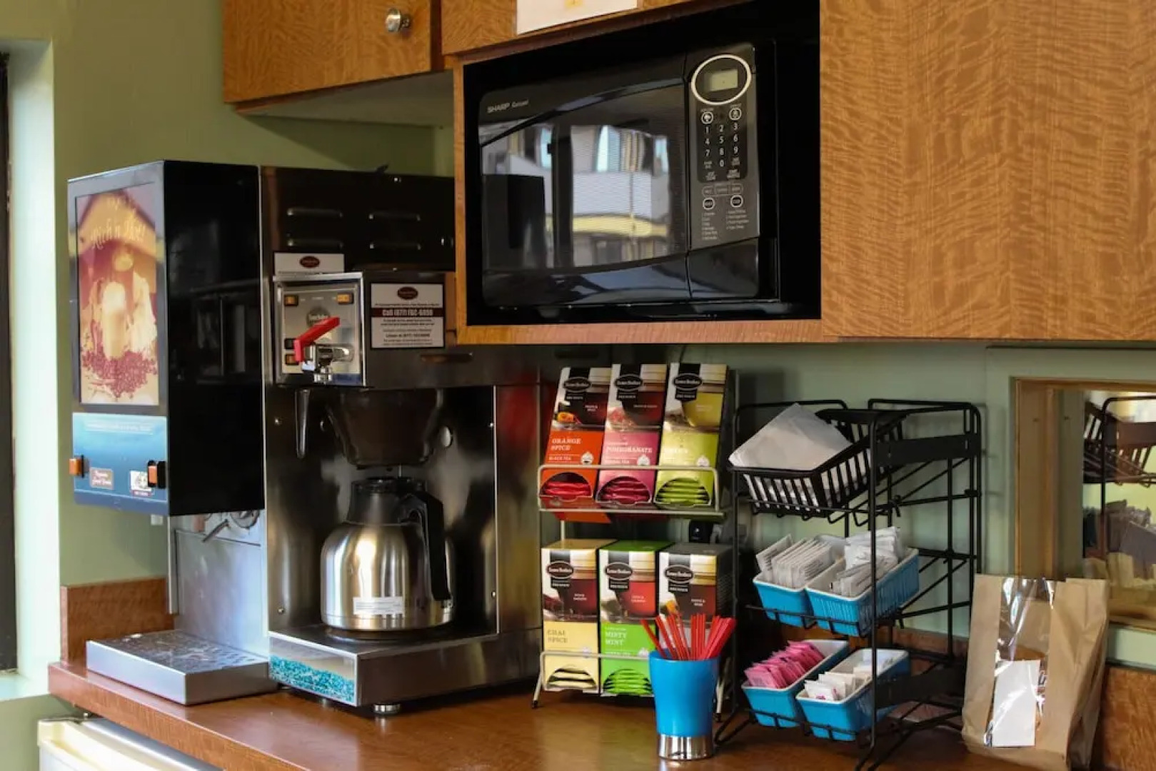 Hawthorne's Best Inn