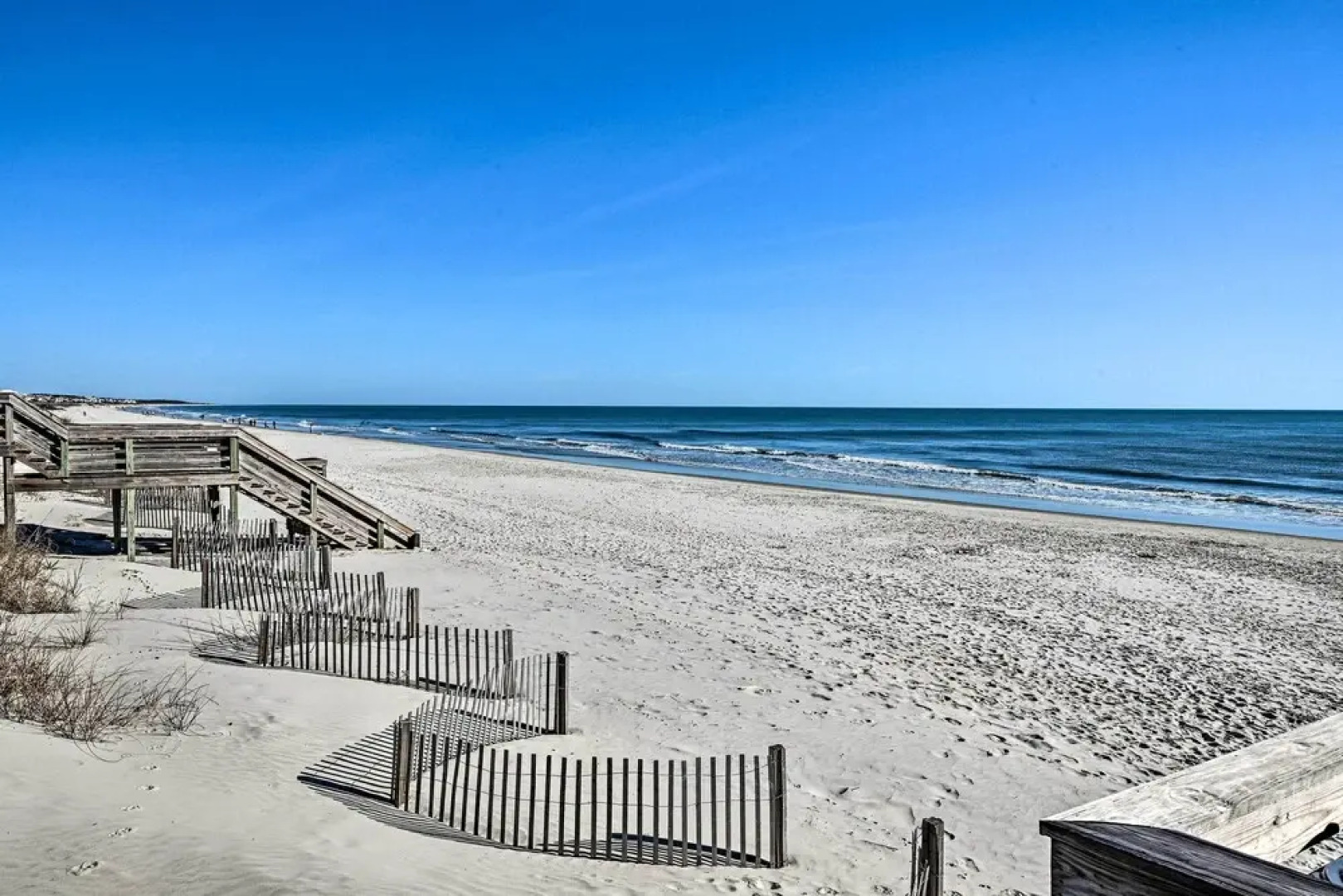 Resort Villa on Golf Course With Beach Access!