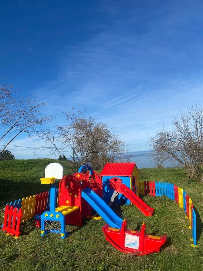 Si̇fla Bungalov & Resturant