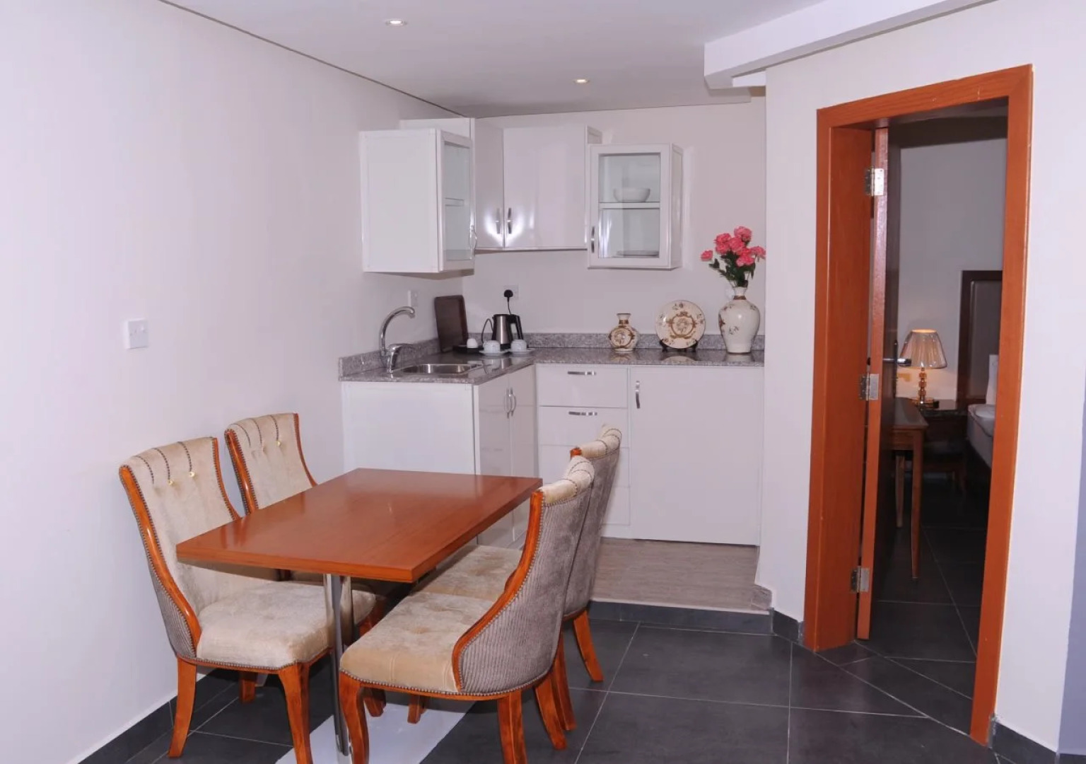 Magic suite Abu Halifa