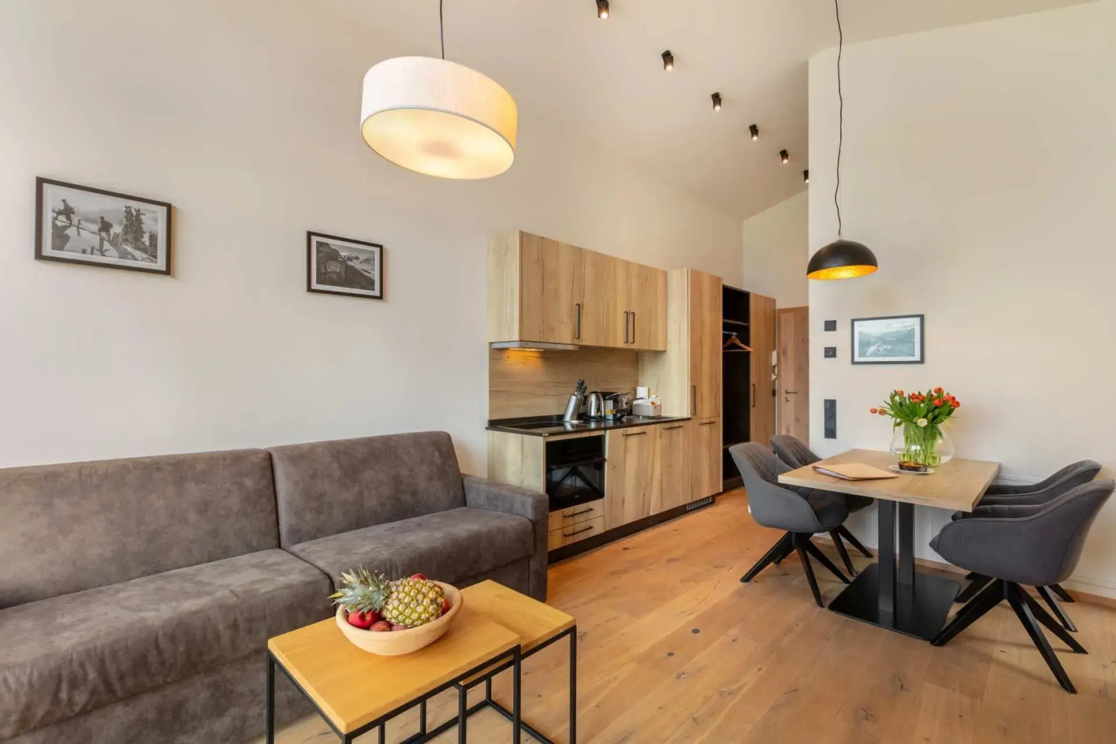 Emma Deluxe Aparthotel