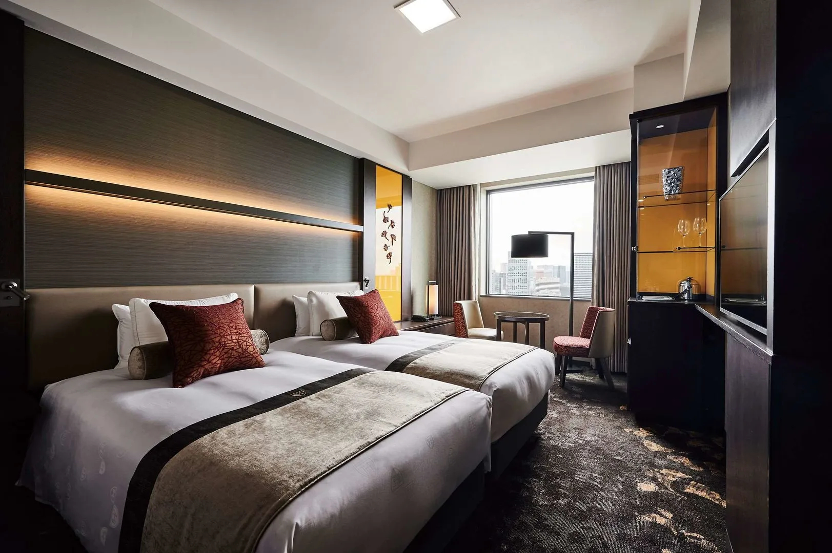 Отель The Royal Park Hotel Iconic Osaka Midosuji