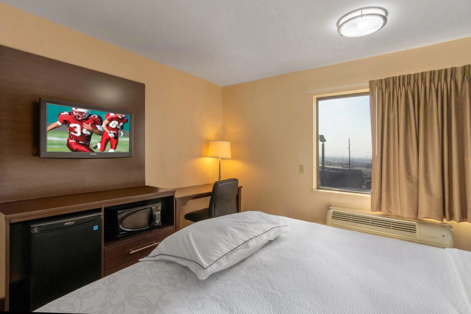 Red Roof Inn PLUS+ El Paso East