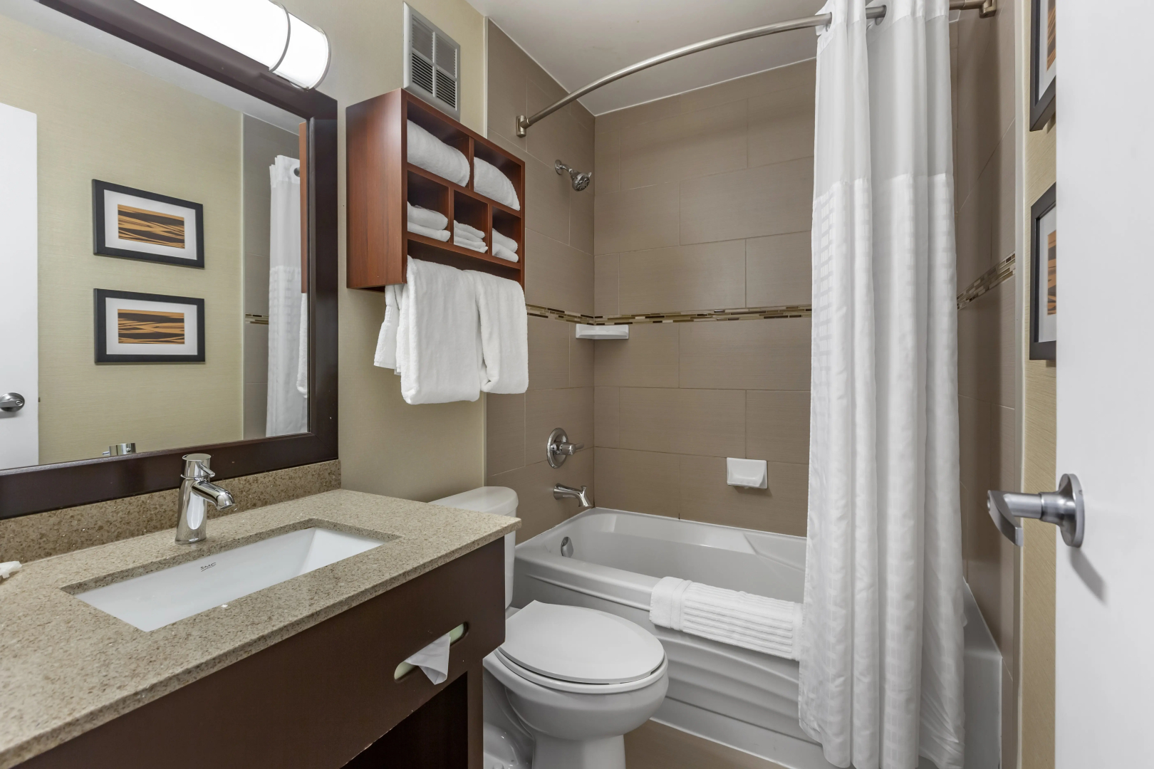 Comfort Inn Airport West