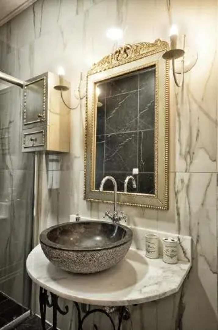 Royal Winery Queen Maria