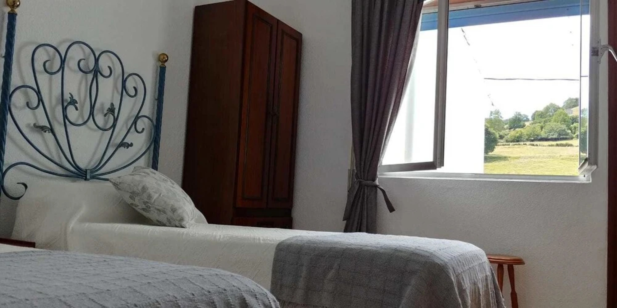 Hostal & Restaurante Miralpas