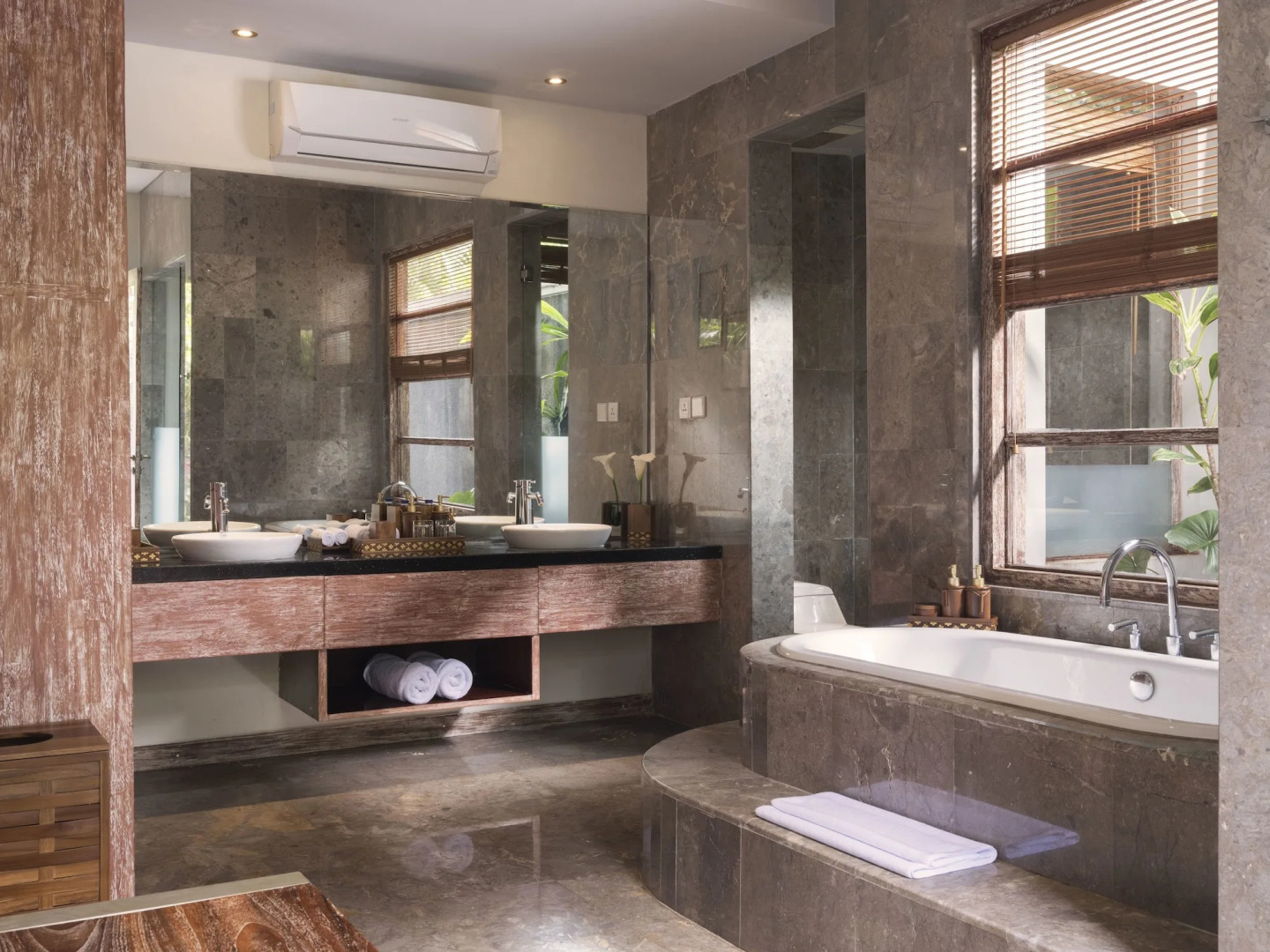 The Wolas Villa & Spa