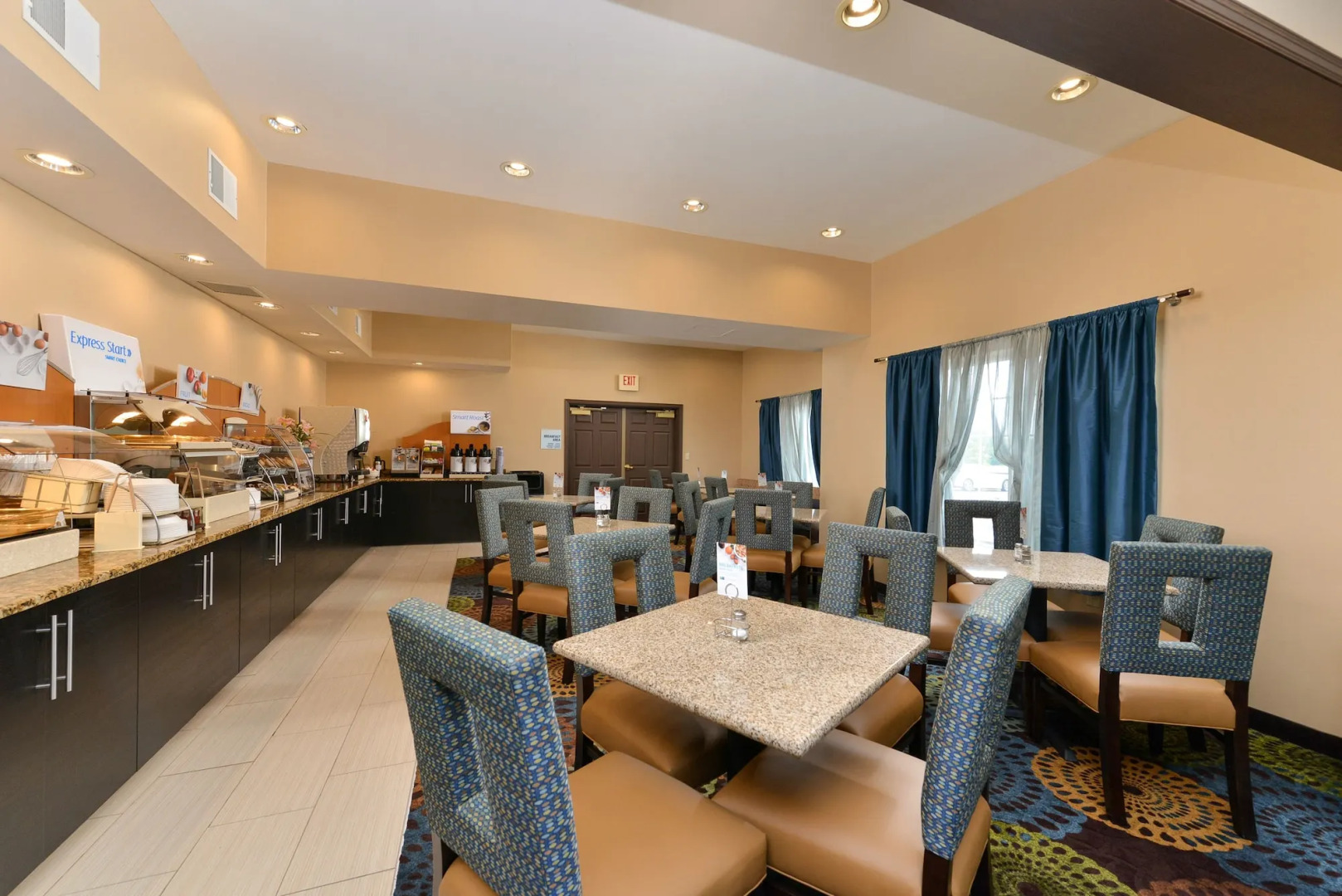 Holiday Inn Express St Paul S - Inver Grove Hgts by IHG