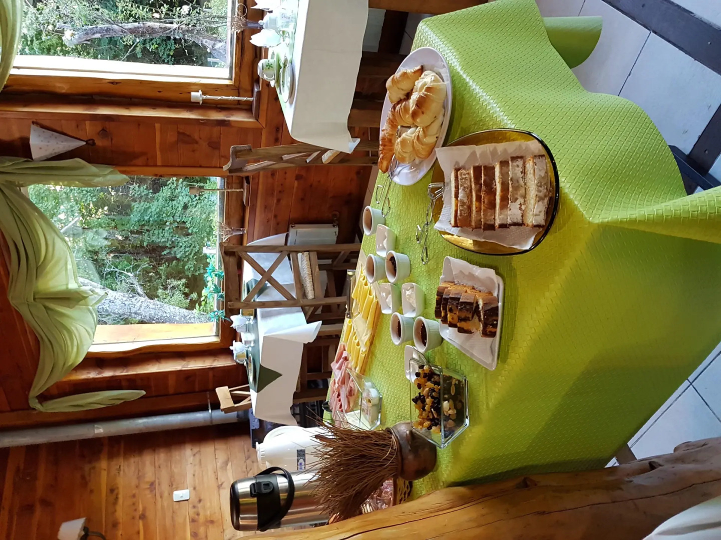 Lago Gutiérrez Lodge