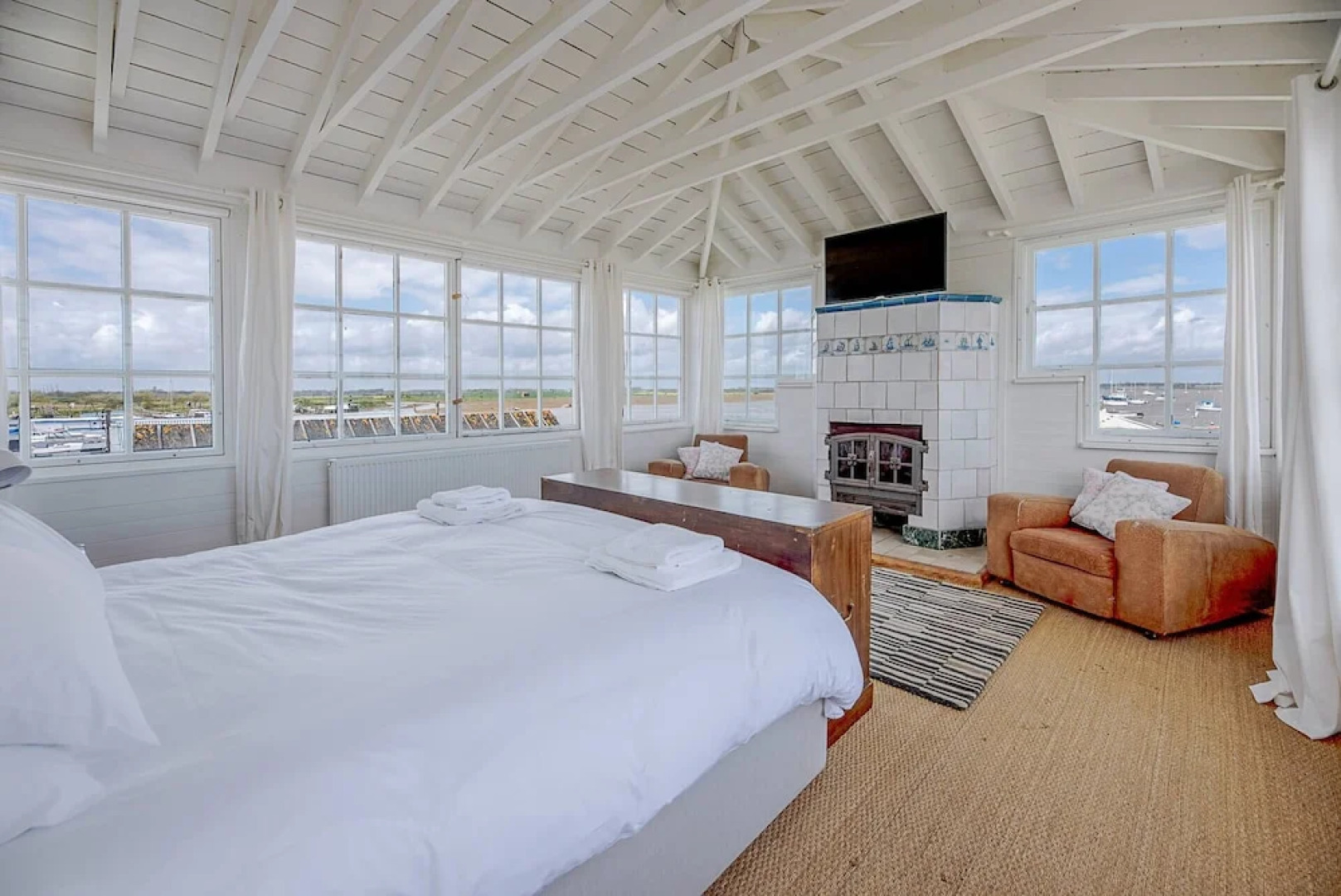 The Boathouse, Felixstowe Ferry