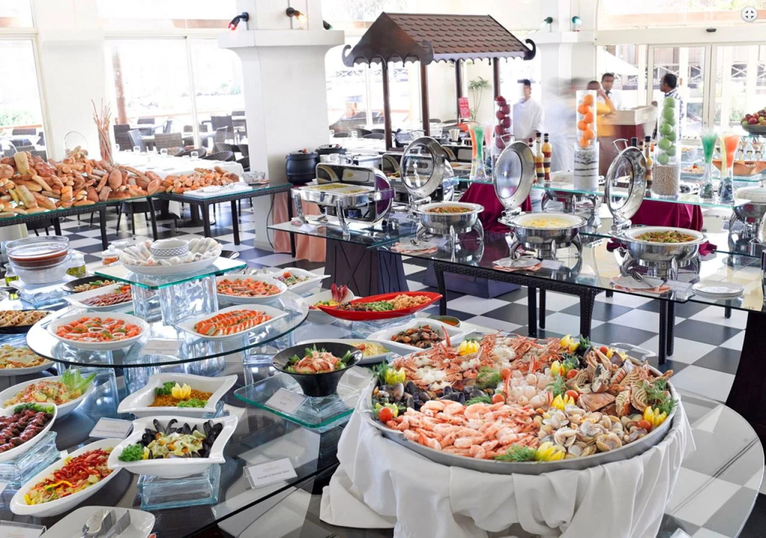 Al Bander Hotel & Resort