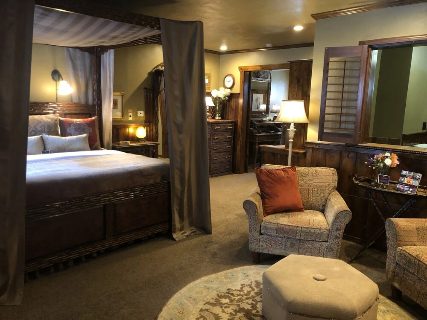 Highland Haven Creekside Inn