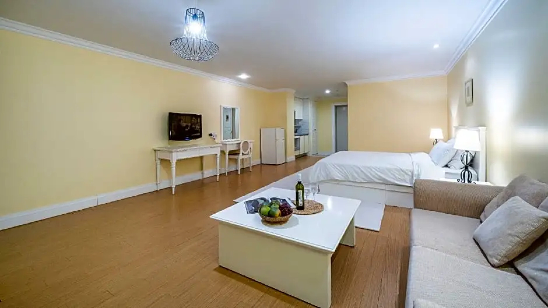 Yangyang Golden Bay Pension