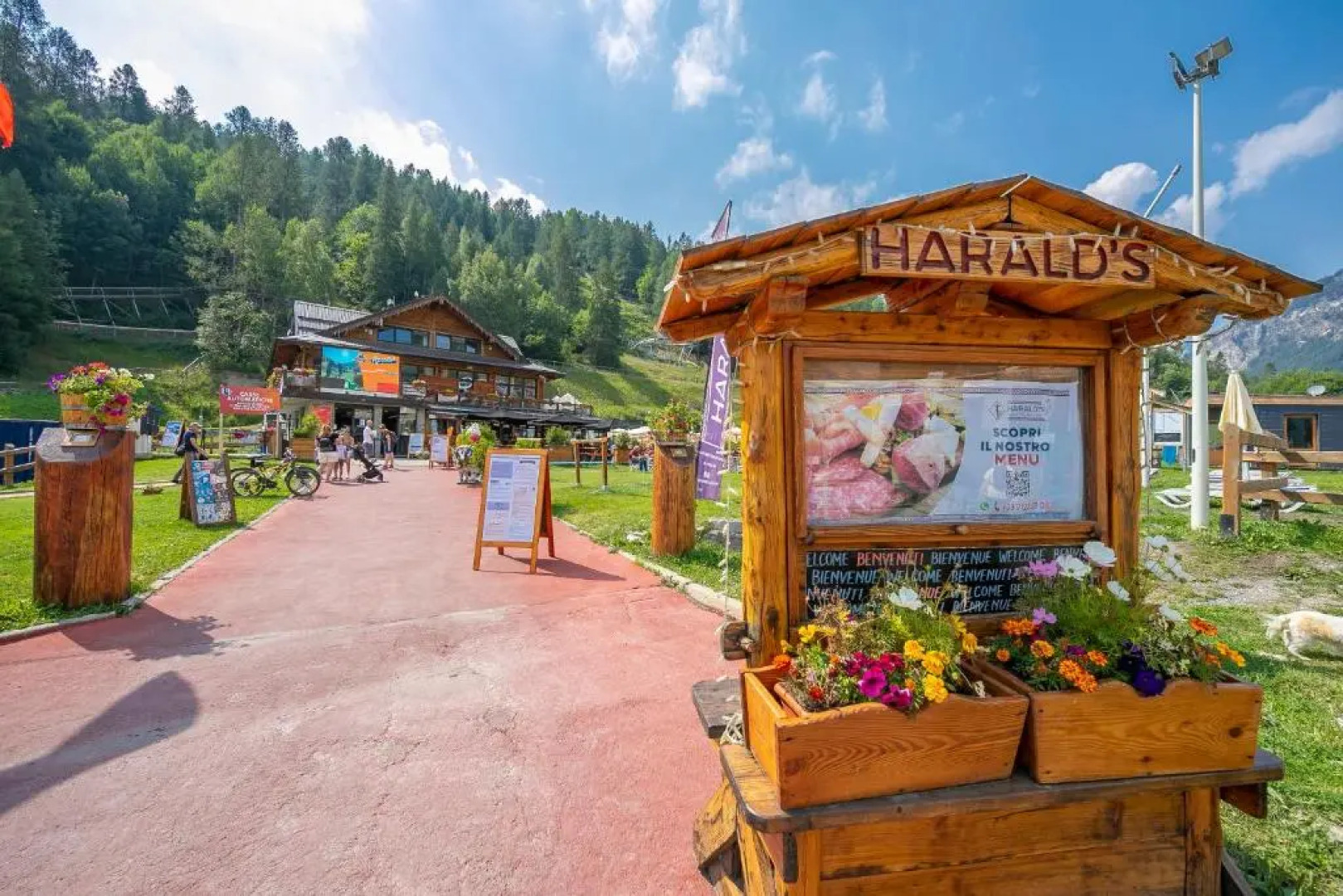 La Marmotta Campo Smith on the Ski Slopes