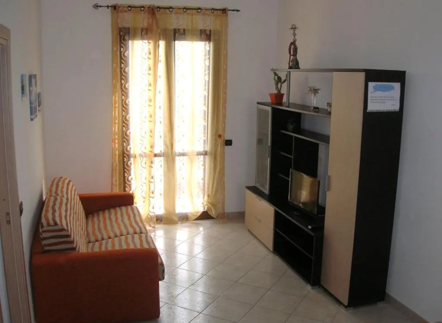 Annalisa Apartments 250 dal mare