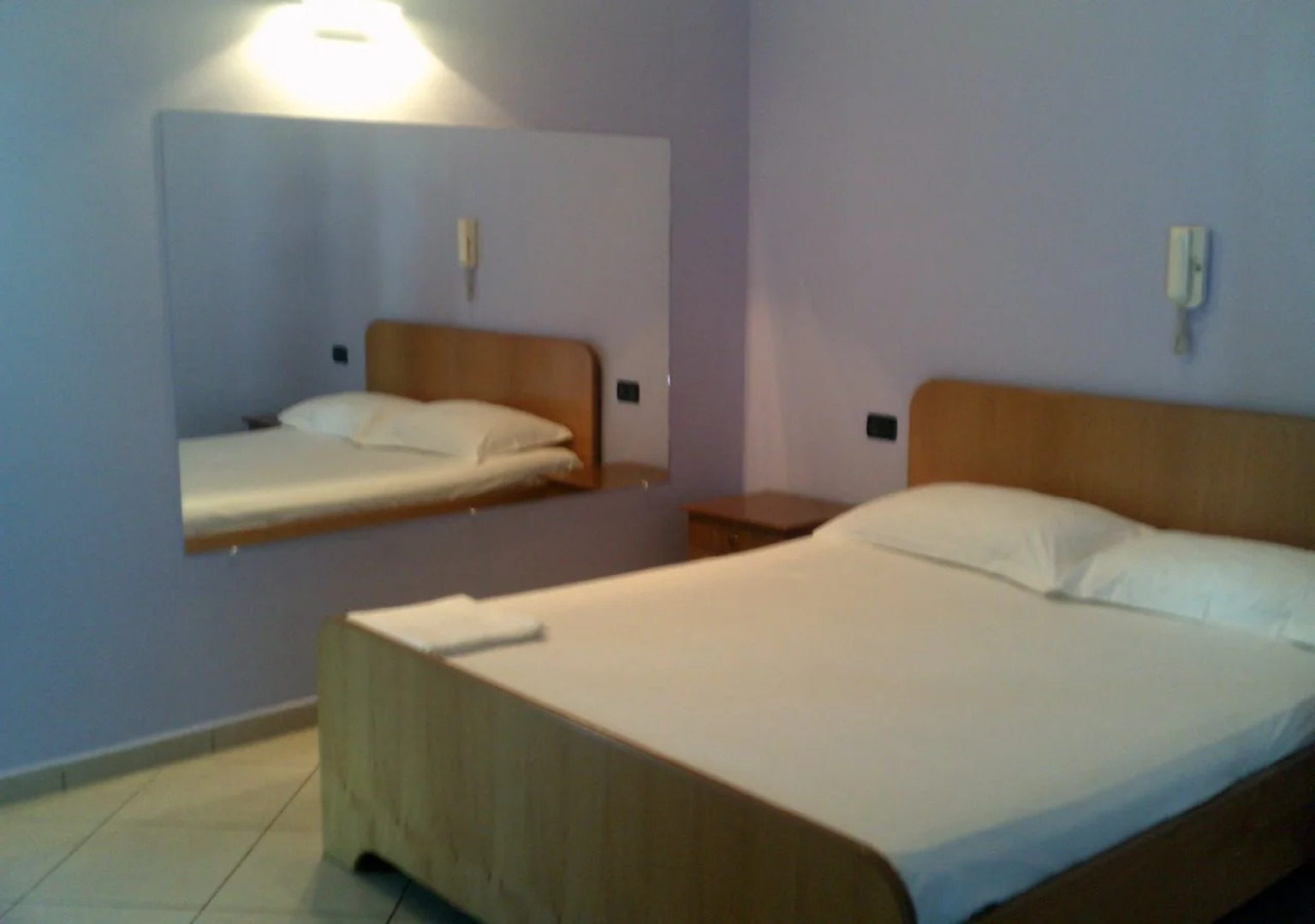 Auto Grill Krasniqi Hotel