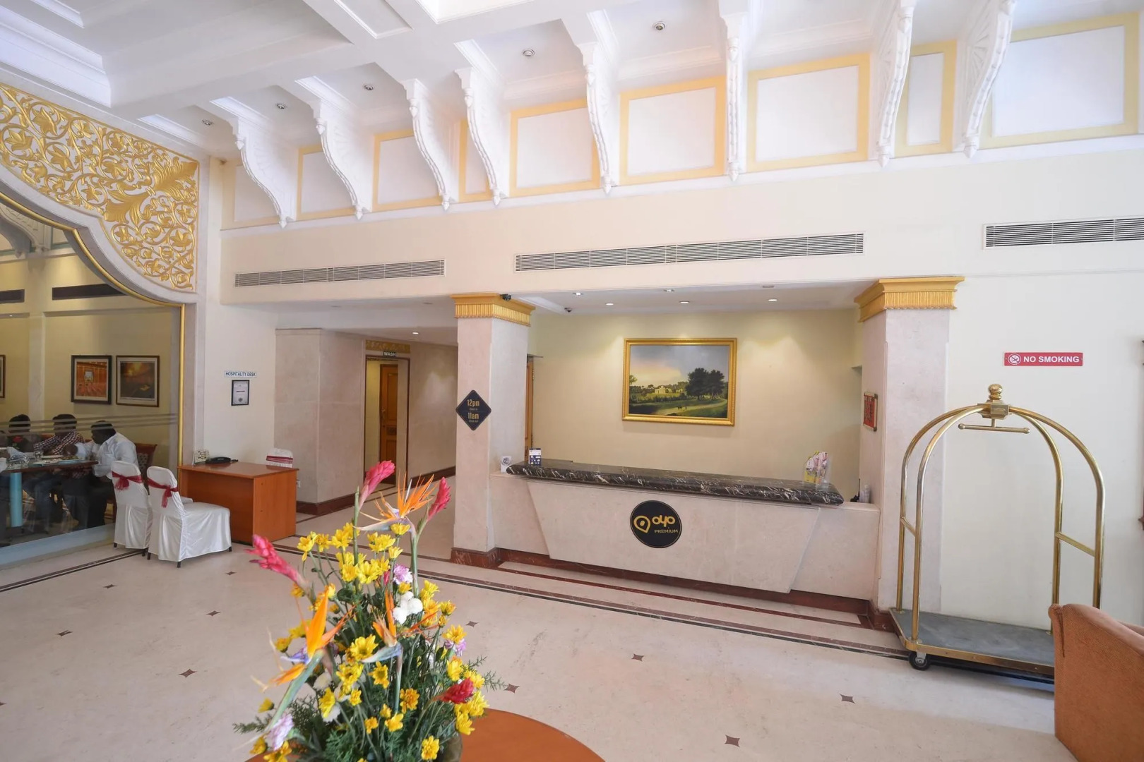 OYO 1929 Hotel Royal Court