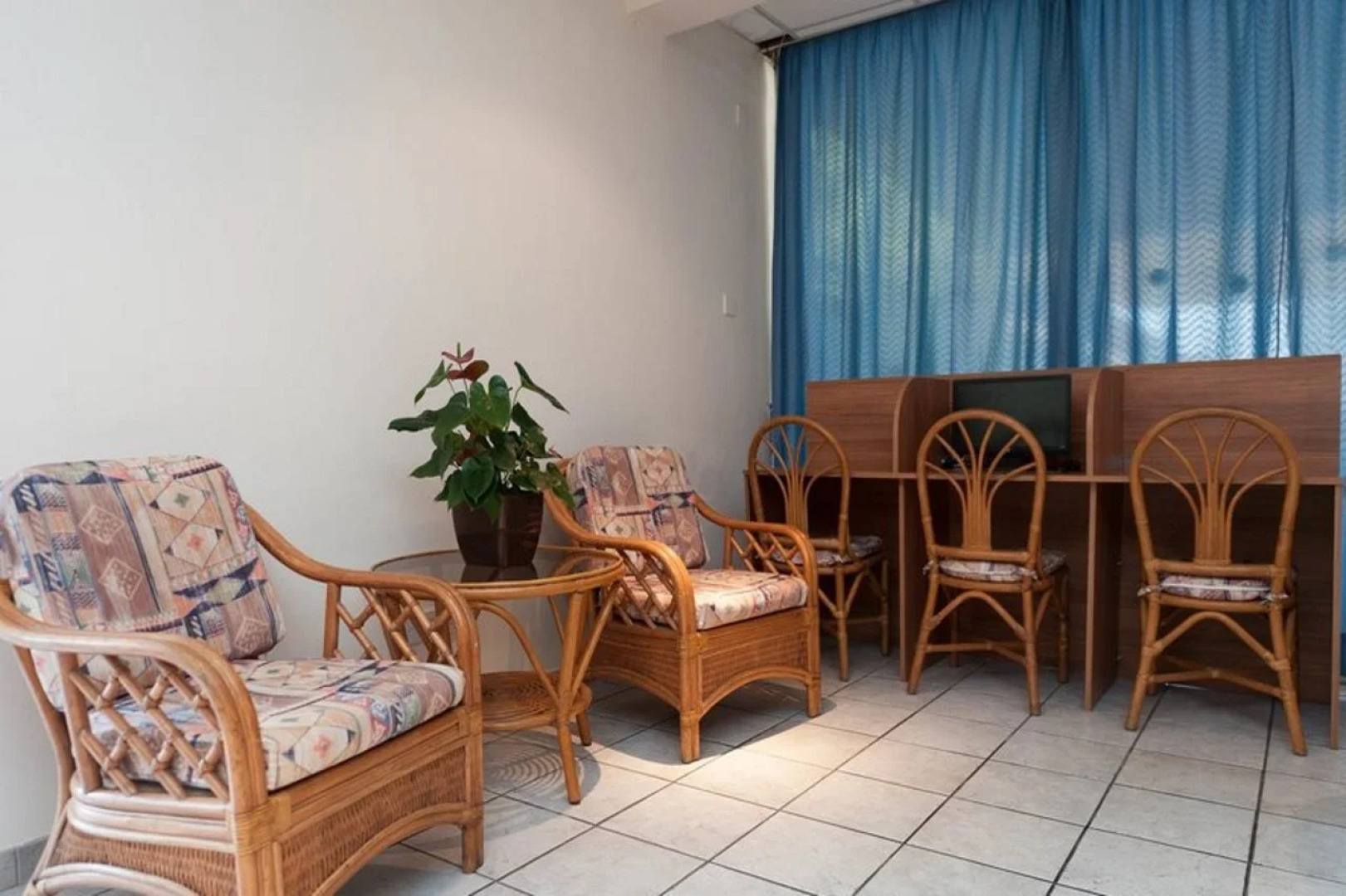 Green Bungalows Hotel Apartments