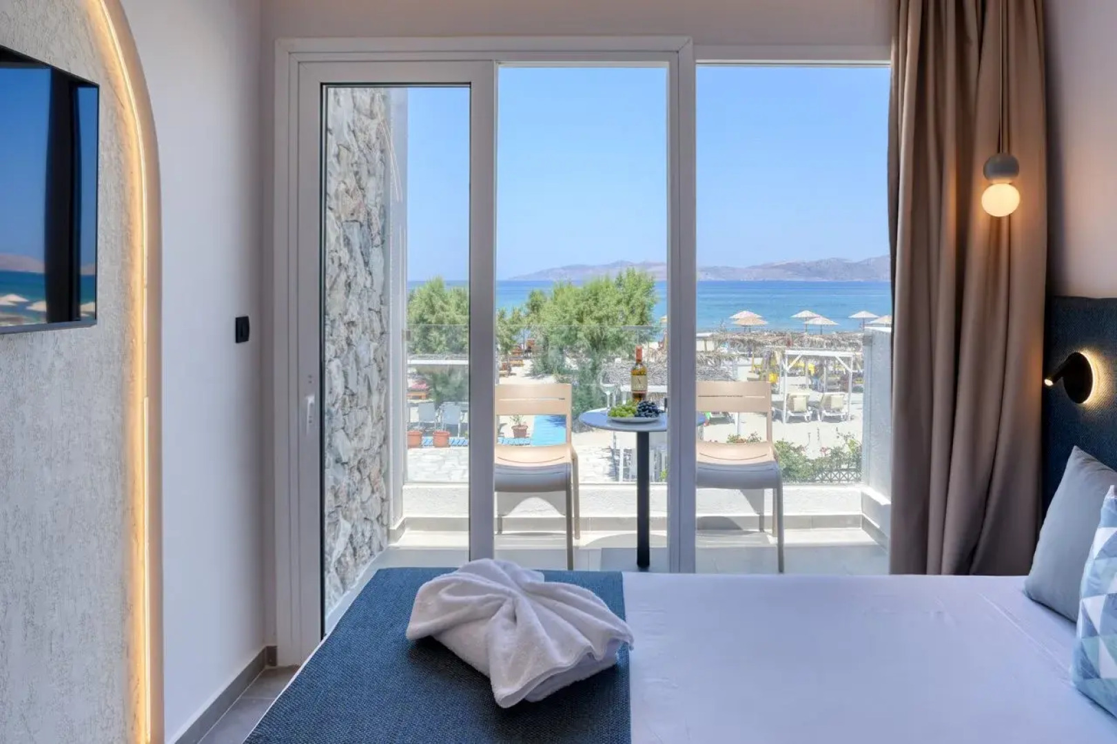 Seaside Beach Marmari Hotel