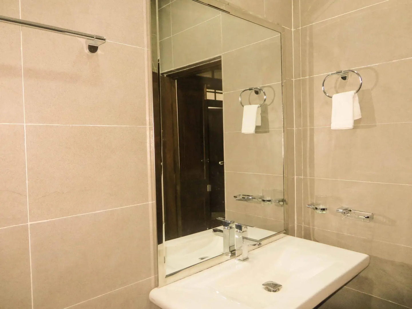 Lohas Beach Resort Villa