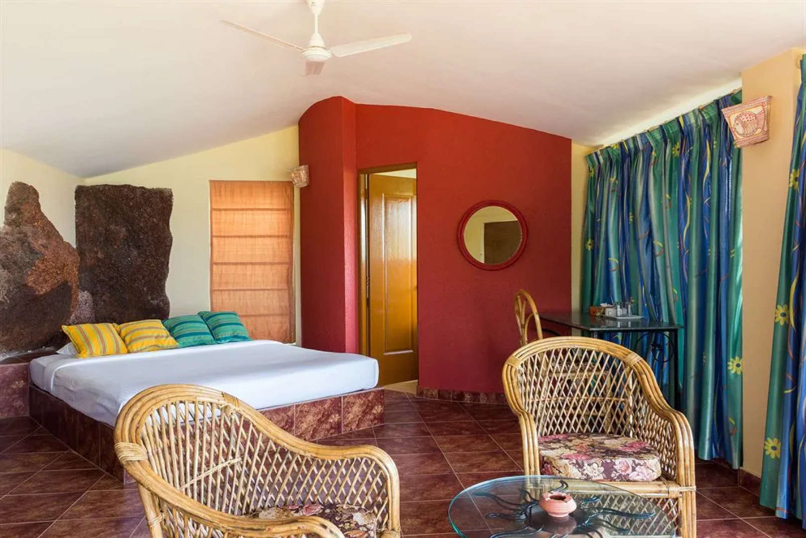 Hawaii-The Sea-Side Village Retreat,Goa