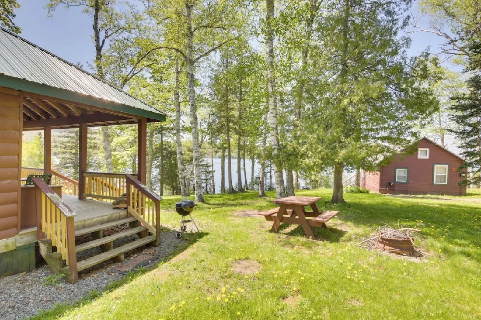 Picturesque Maine Getaway w/ Lake Access!