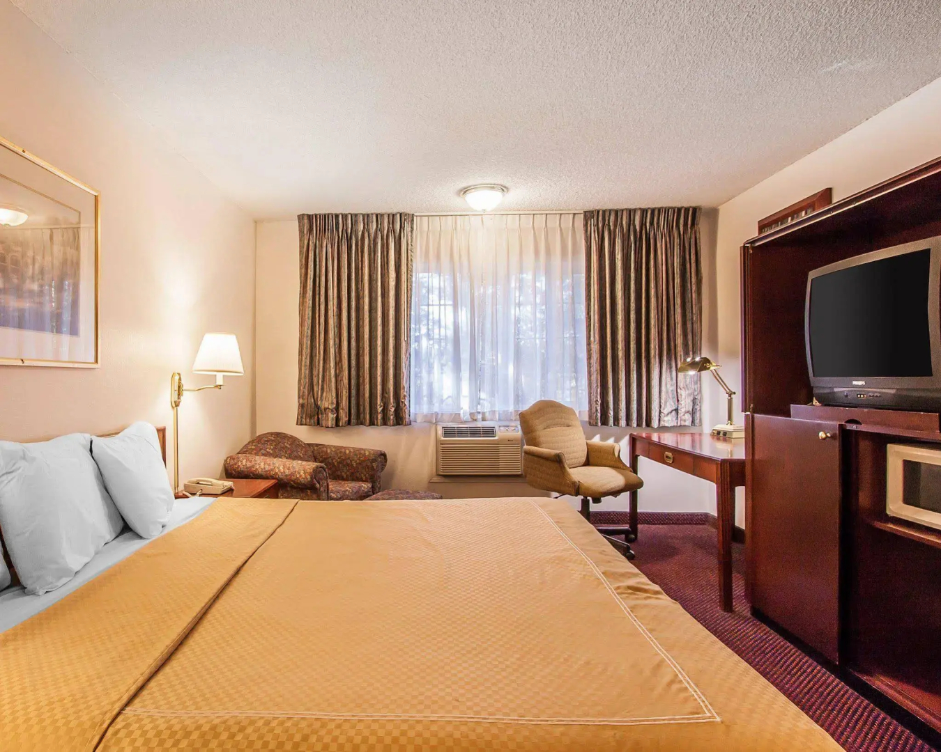 Rodeway Inn & Suites Portland West - Beaverton