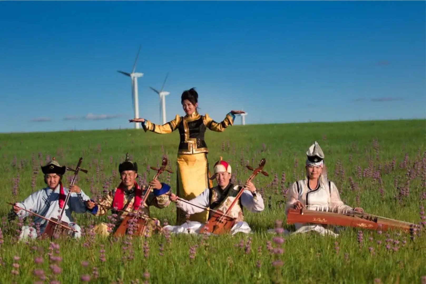 Xilingol Auspicious Horses