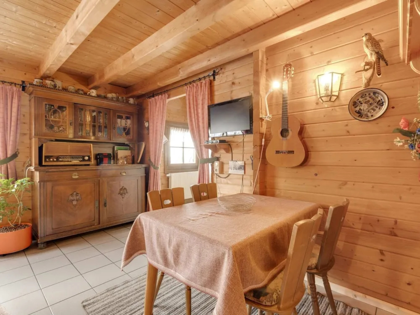 Holzferienhaus in Hinterrod mit Sauna