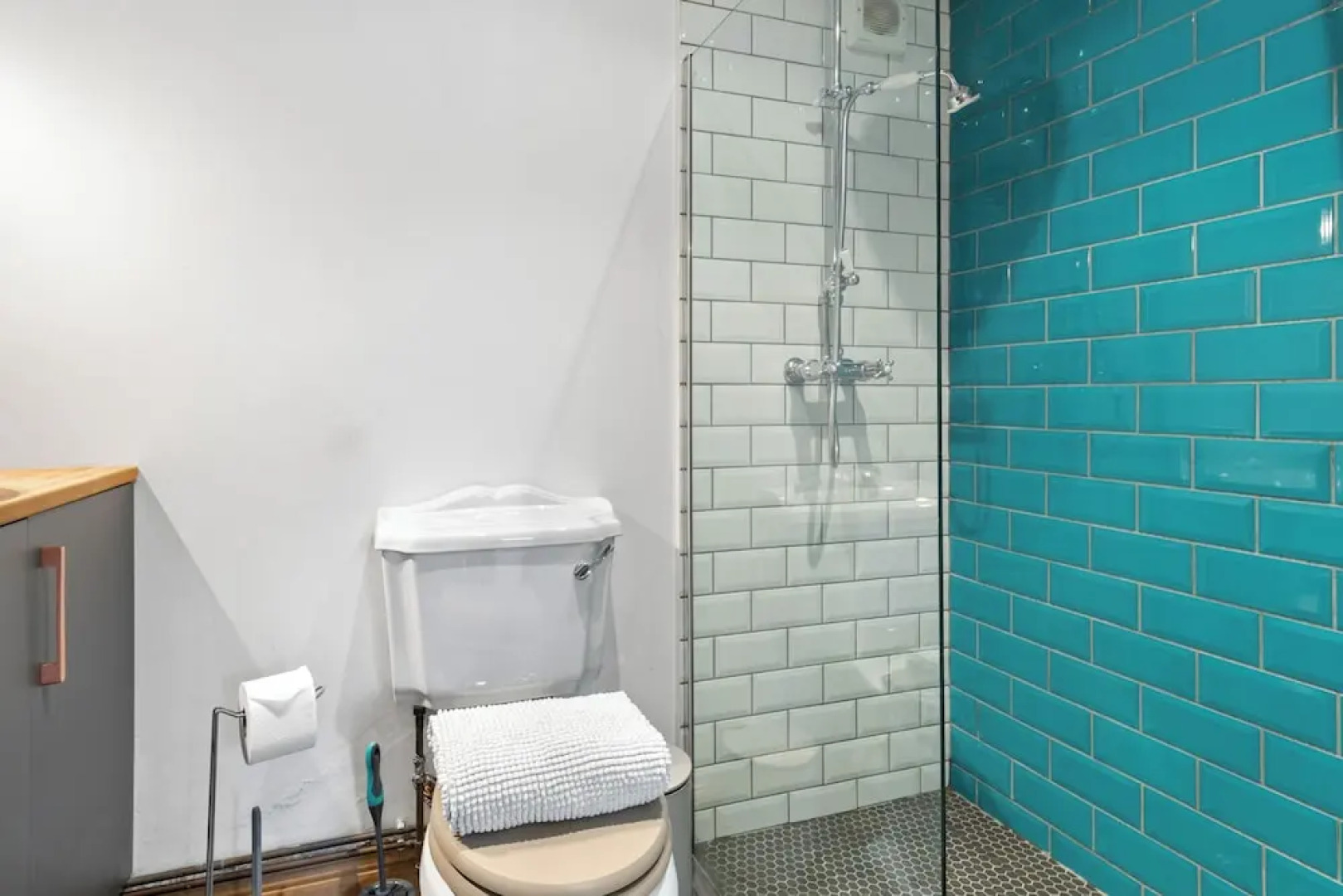 Immaculate 1-bed Studio in Haverfordwest