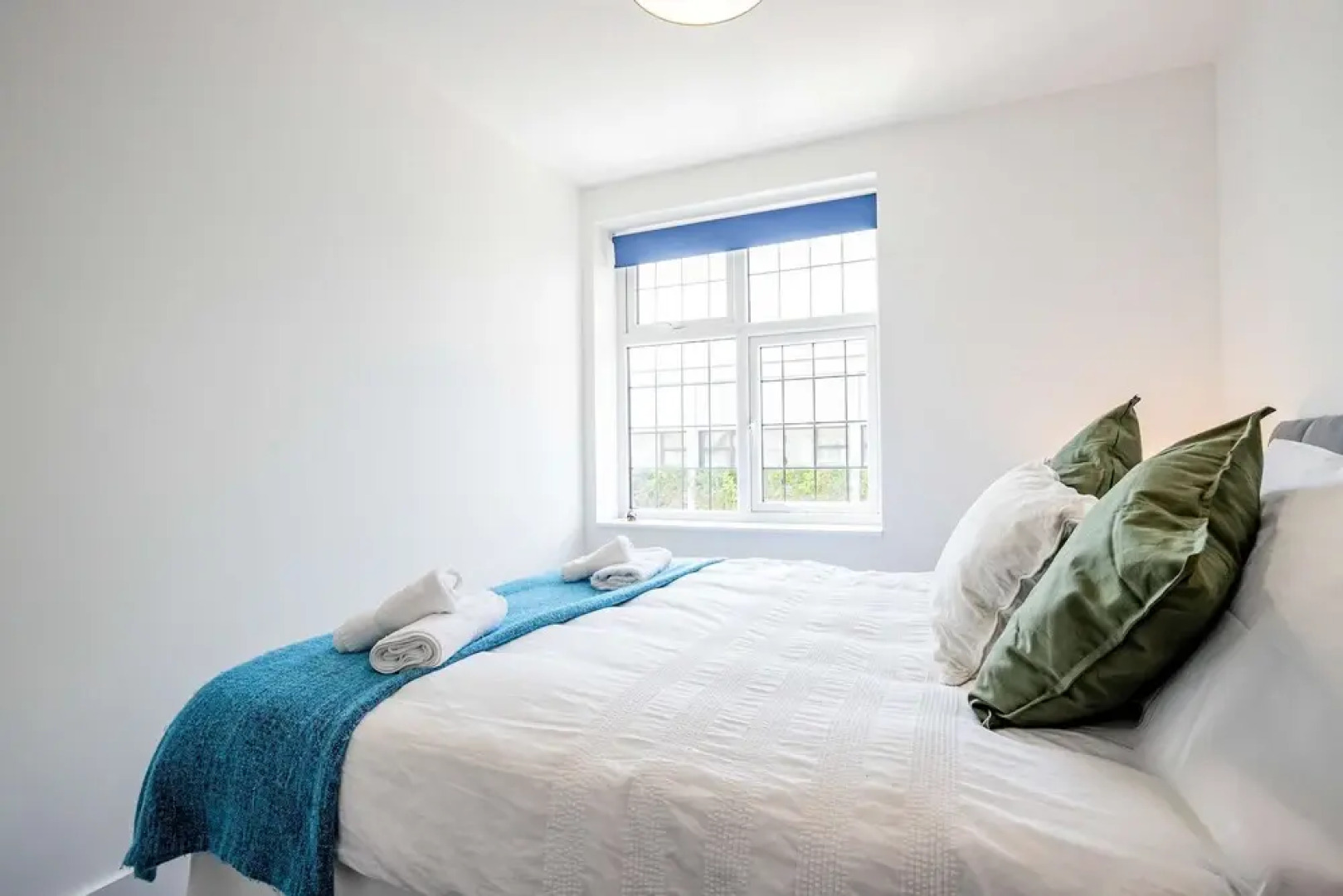 Host Stay Croydon Road Apartment