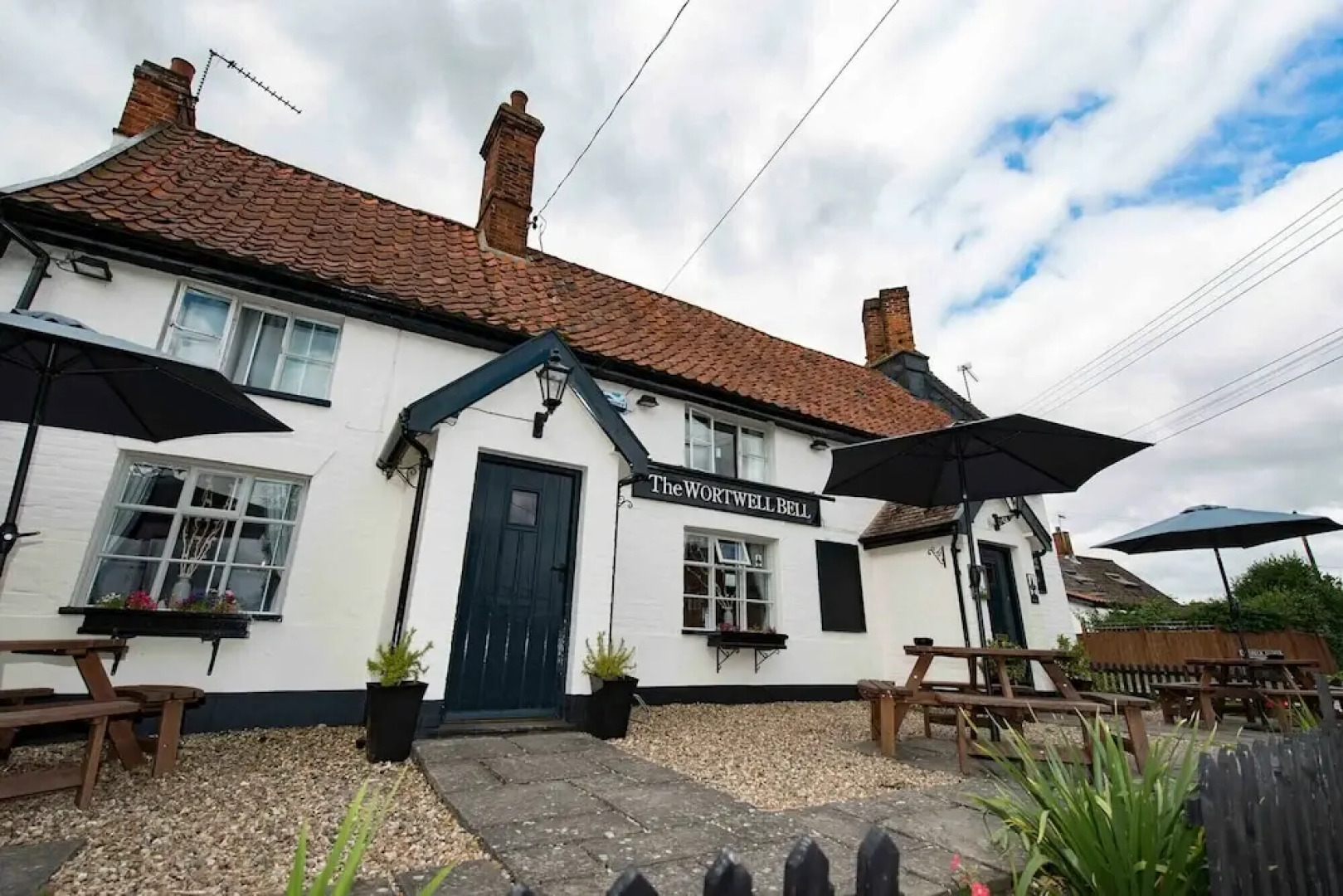 The White House With Studio