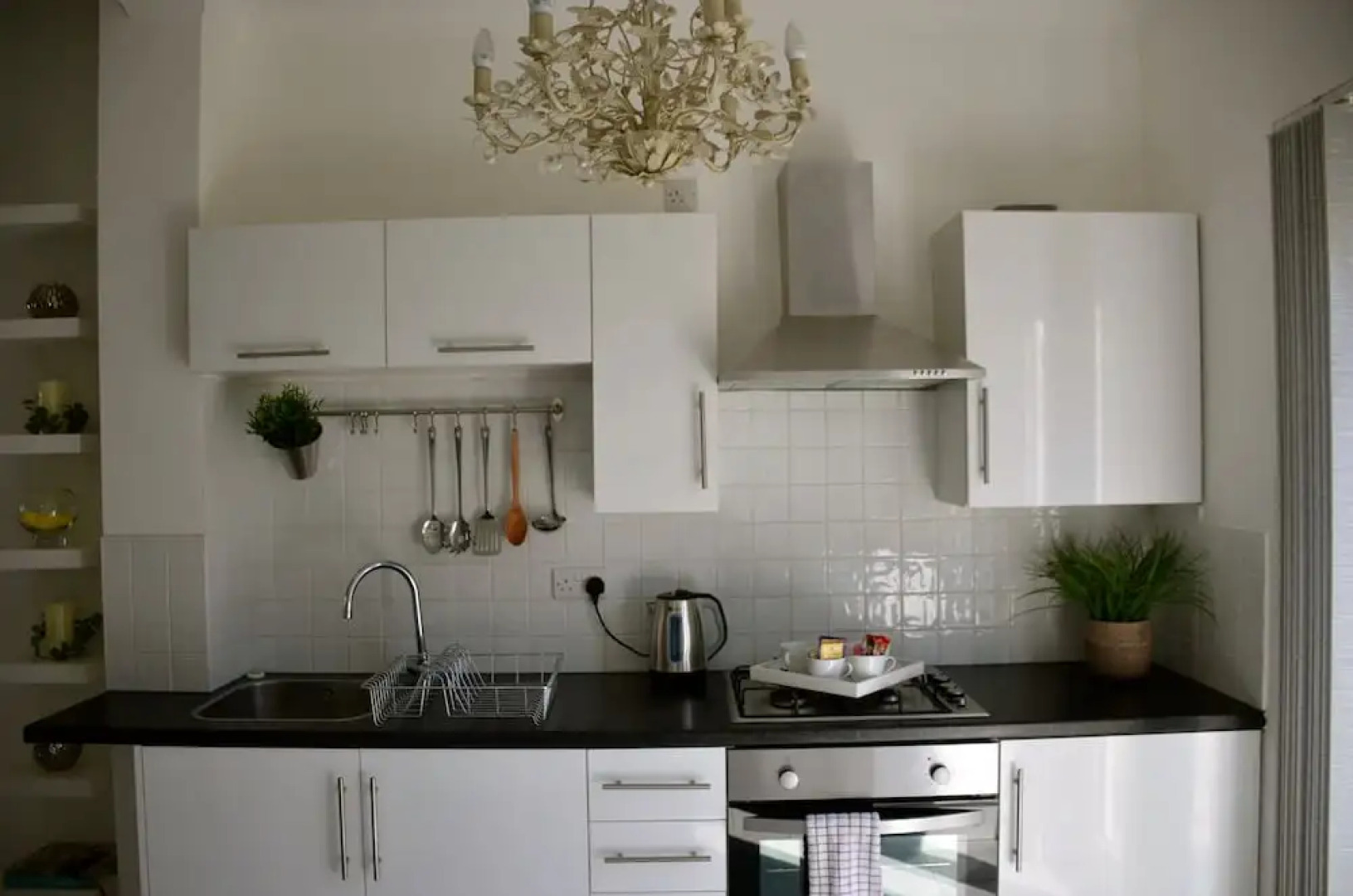 Stylish Apartment 16min from Stratford International